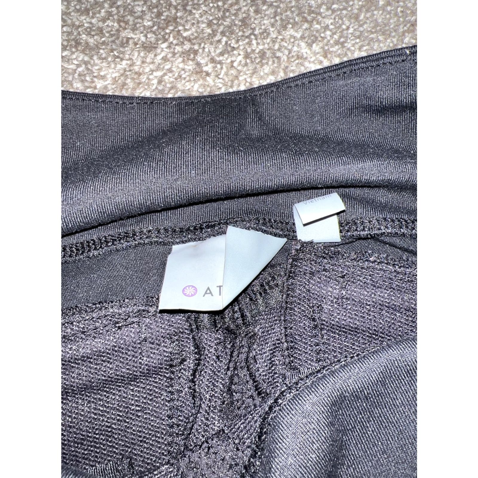 Athleta Athleta Leggings Womens Size 2 Black Activewear Size 26" / US 2 / IT 38 - 3 Thumbnail