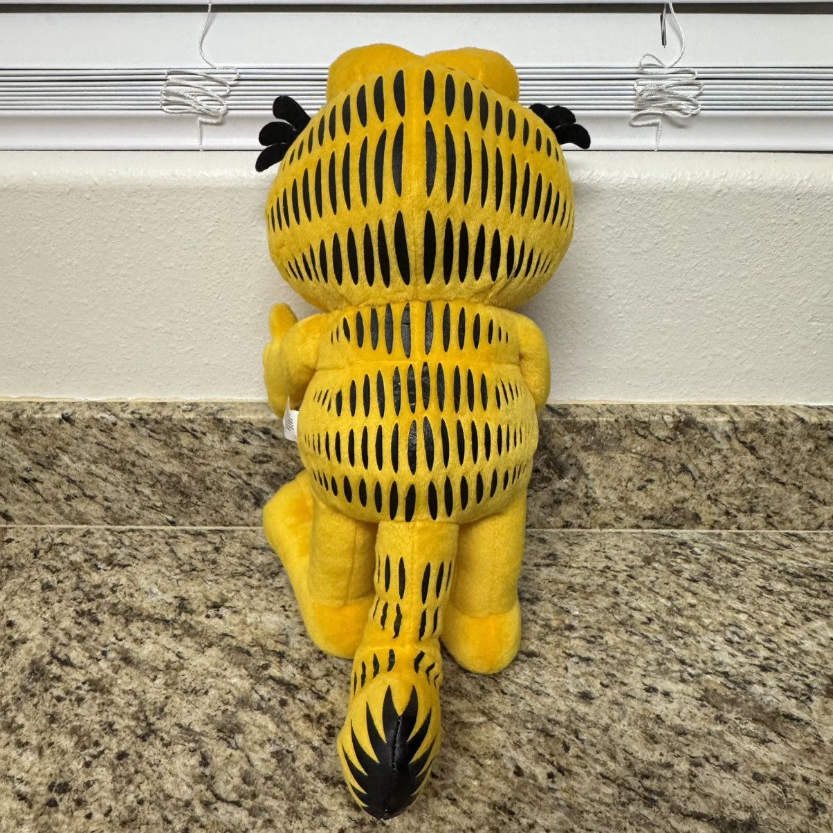 Vintage Vintage Garfield Love Heart Balloon 16" Valentines Day Plush Size ONE SIZE - 2 Thumbnail