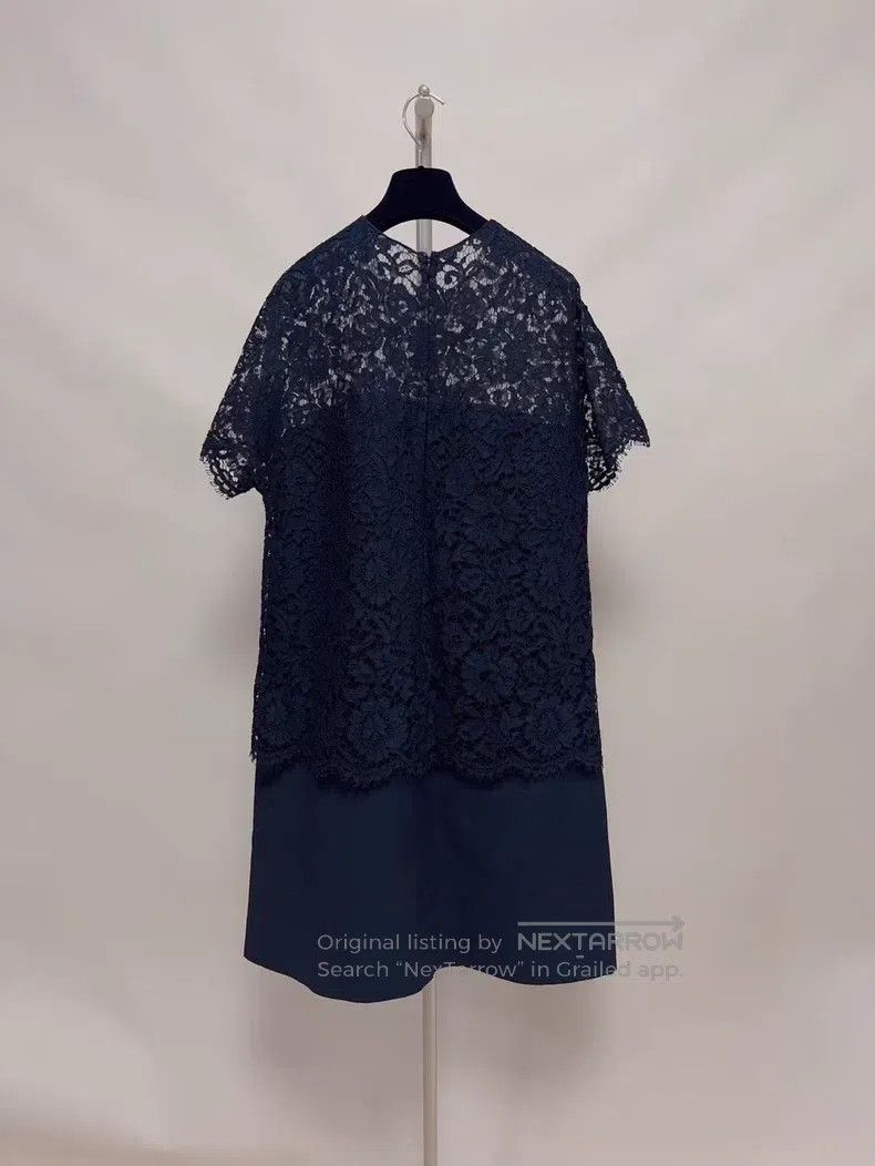 Valentino Valentino Lace dresses for women Size L / US 10 / IT 46 - 4 Thumbnail