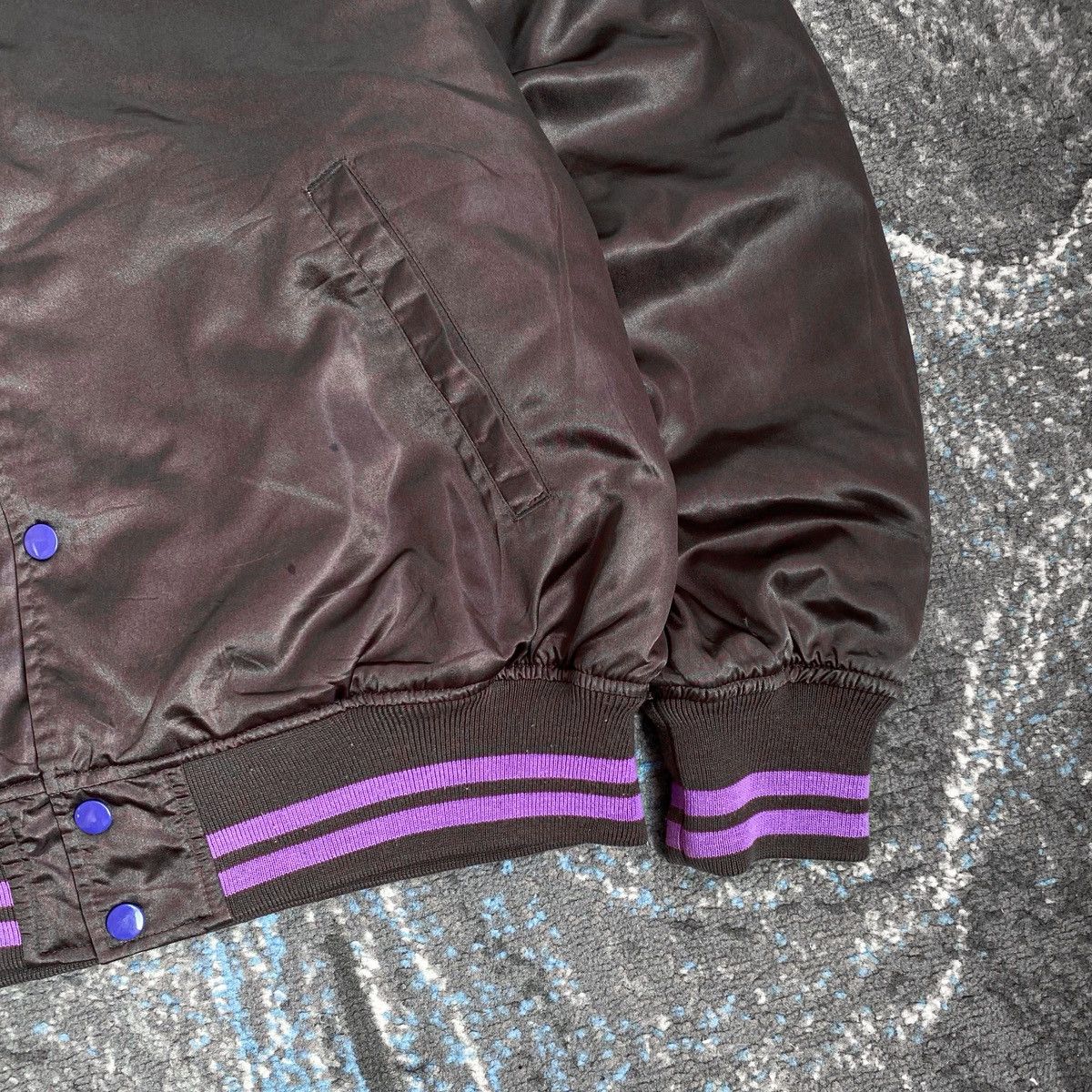 Nike Vintage 90’s Nike Small Swoosh Satin Varsity Jacket Size US L / EU 52-54 / 3 - 2 Thumbnail