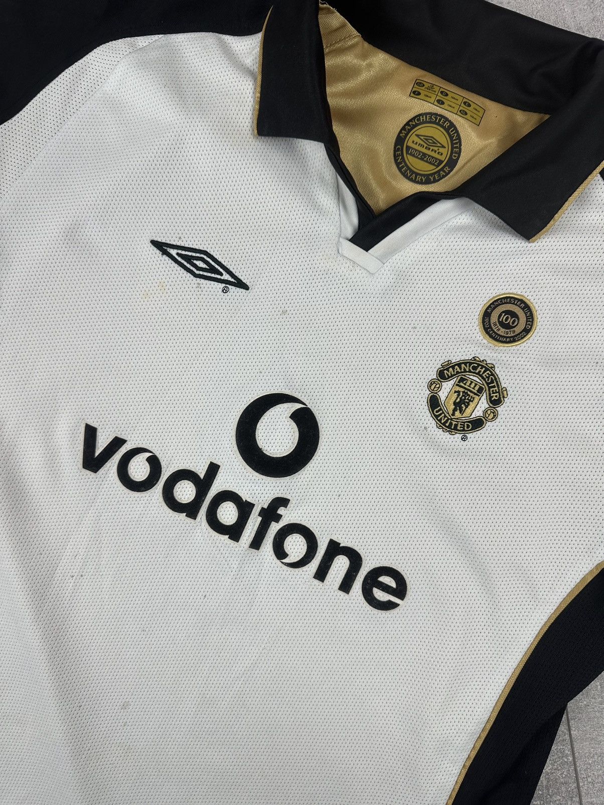 Umbro Umbro Manchester United Reversible 2001/02Away Retro Jersey Size US XS / EU 42 / 0 - 22 Thumbnail