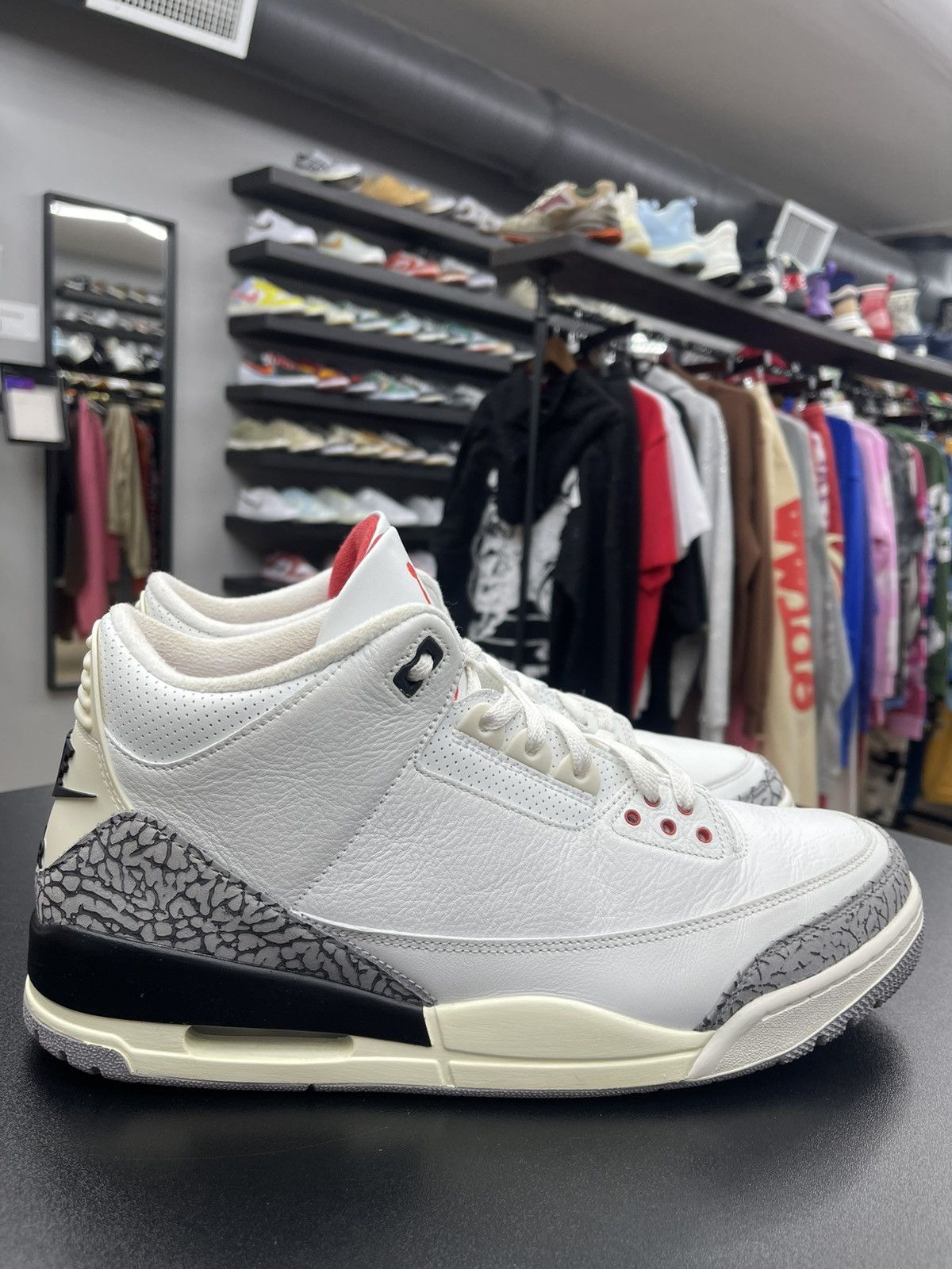 Jordan Brand Size 13 - Jordan 3 Reimagined Size US 13 / EU 46 - 3 Thumbnail