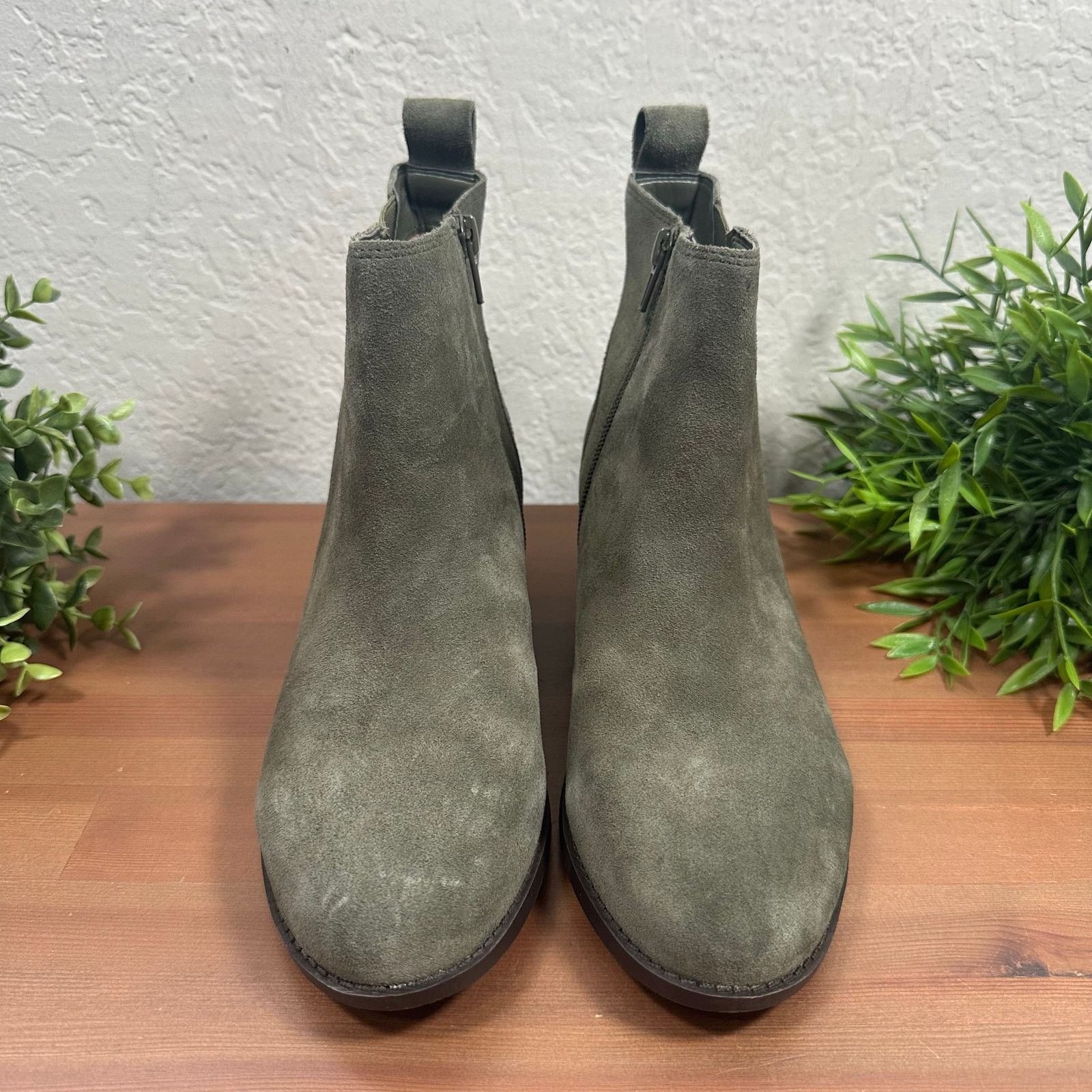Vionic Vionic Roseland Water-Repellent Suede Ankle Boots Wide Size US 7.5 / IT 37.5 - 3 Thumbnail
