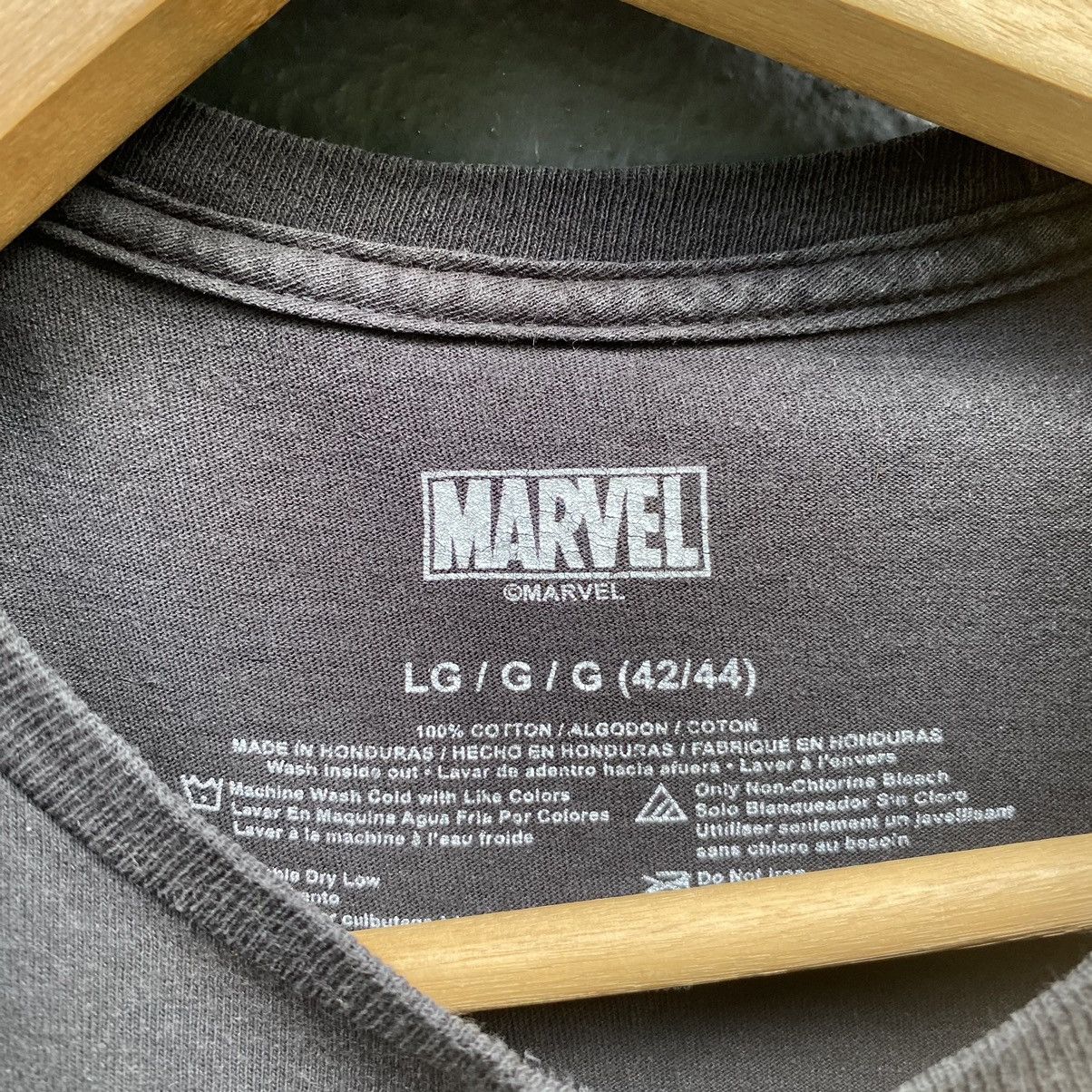 Marvel Comics 💥SICK💥 THRASHED Faded Venom Marvel Comics ERD GRUNGE TEE Size US L / EU 52-54 / 3 - 4 Thumbnail