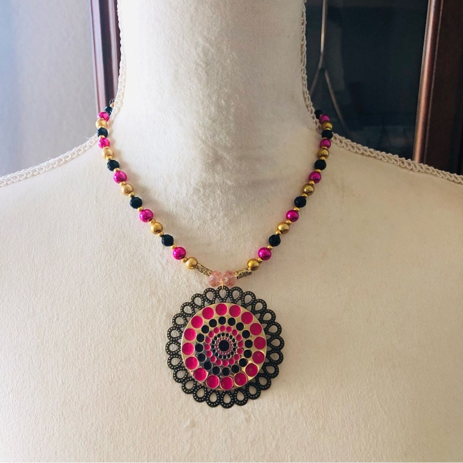 Handmade Handcrafted repurpose enamel medallion Pearl necklace Size ONE SIZE - 3 Thumbnail