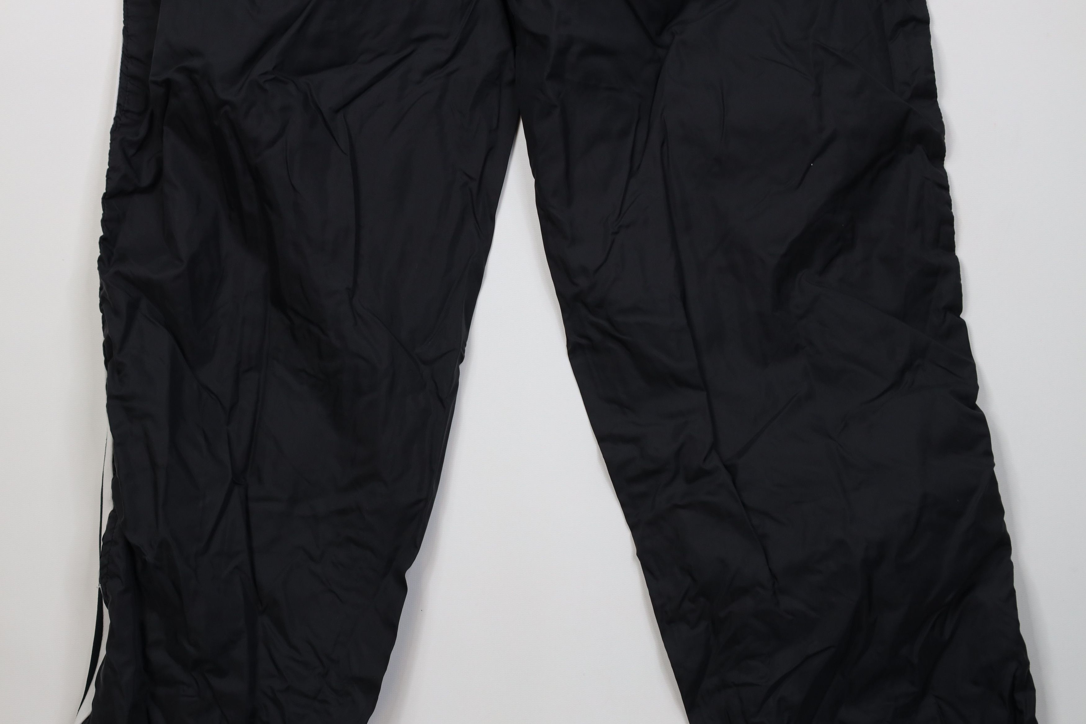 Vintage Vintage 90s Streetwear Striped Windbreaker Joggers Pants Size US 34 / EU 50 - 13 Thumbnail