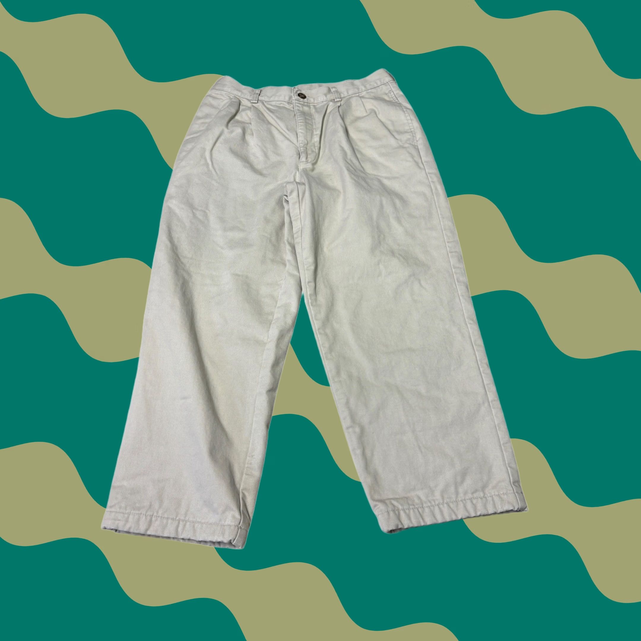 Vintage L.L.Bean Chino Pants Natrual Fit Flannel Lined Khaki Tan 32x24 Mens Pleated Regular Pocket Zip Button Workwear Casual Winter Size US 32 / EU 48 - 1 Thumbnail
