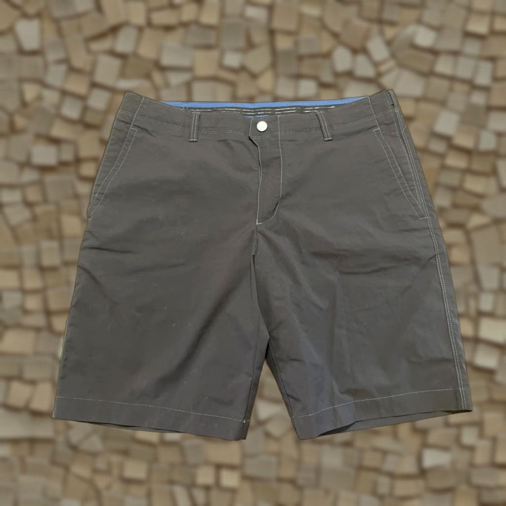 Tommy Bahama Tommy Bahama Shorts, Men's 35, Black, Chino, Flat Front, Regular, Inseam 10 in, Casual, 35, Mens Size US 35 - 1 Thumbnail