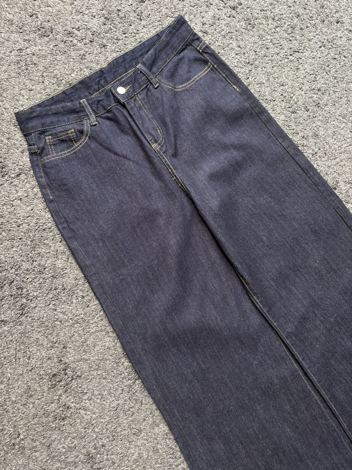 Jean × Vintage Vintage streetwear yellow stitches marine blue baggy jeans Size US 35 - 3 Thumbnail