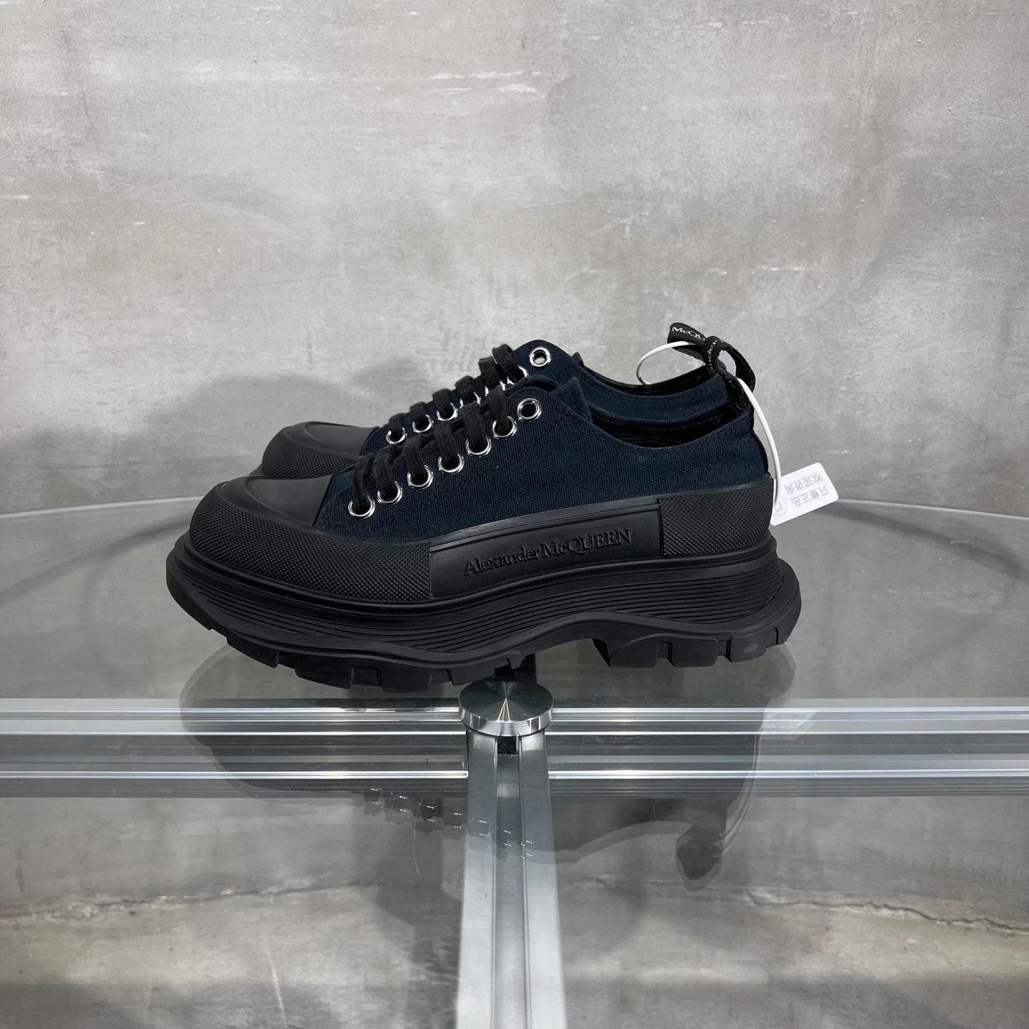 Alexander McQueen Alexander McQueen Tread Slick black 37 EU Size US 6 / IT 36 - 3 Thumbnail