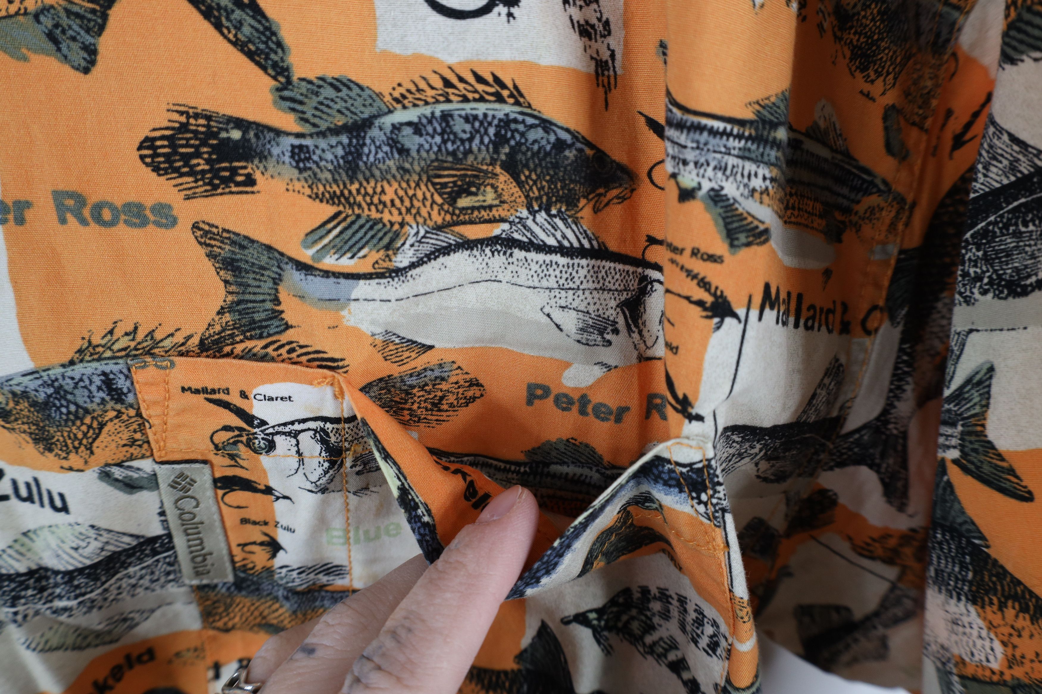 Columbia × Vintage Vintage 90s Columbia Over Print Short Sleeve Button Shirt Size US L / EU 52-54 / 3 - 5 Thumbnail