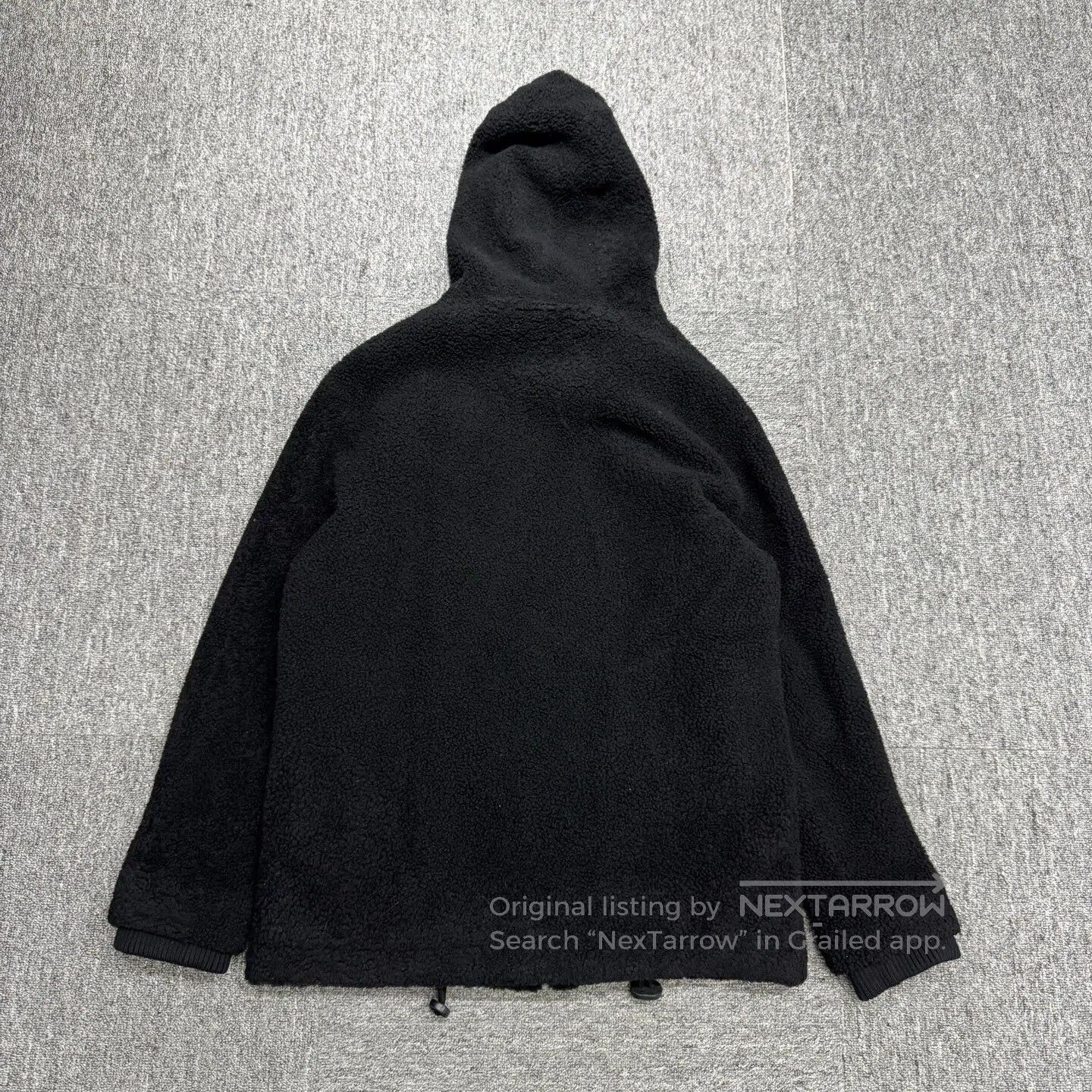 Fendi FENDI One-piece fur jacket| Size US M / EU 48-50 / 2 - 2 Thumbnail