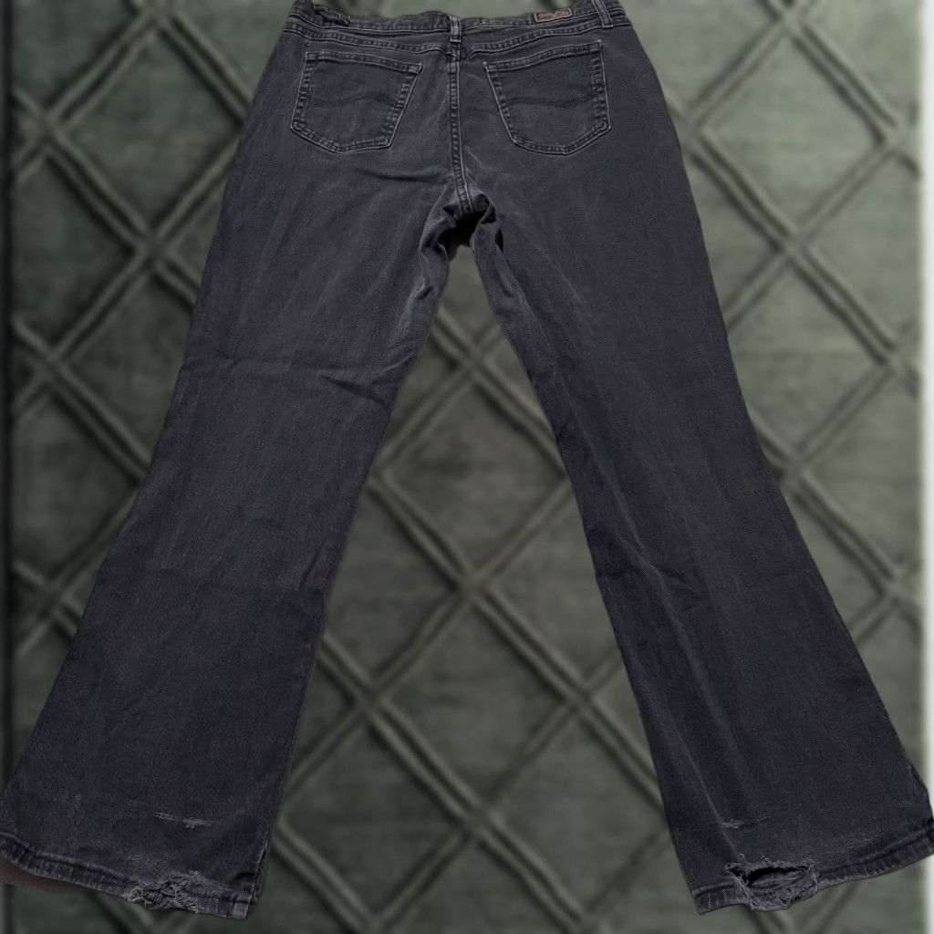 Lee VINTAGE Lee Relaxed Bootcut Jeans Women's Black Denim High Rise Pockets Y2K Retro - 16M Size 38" / US 16 / IT 52 - 1 Thumbnail