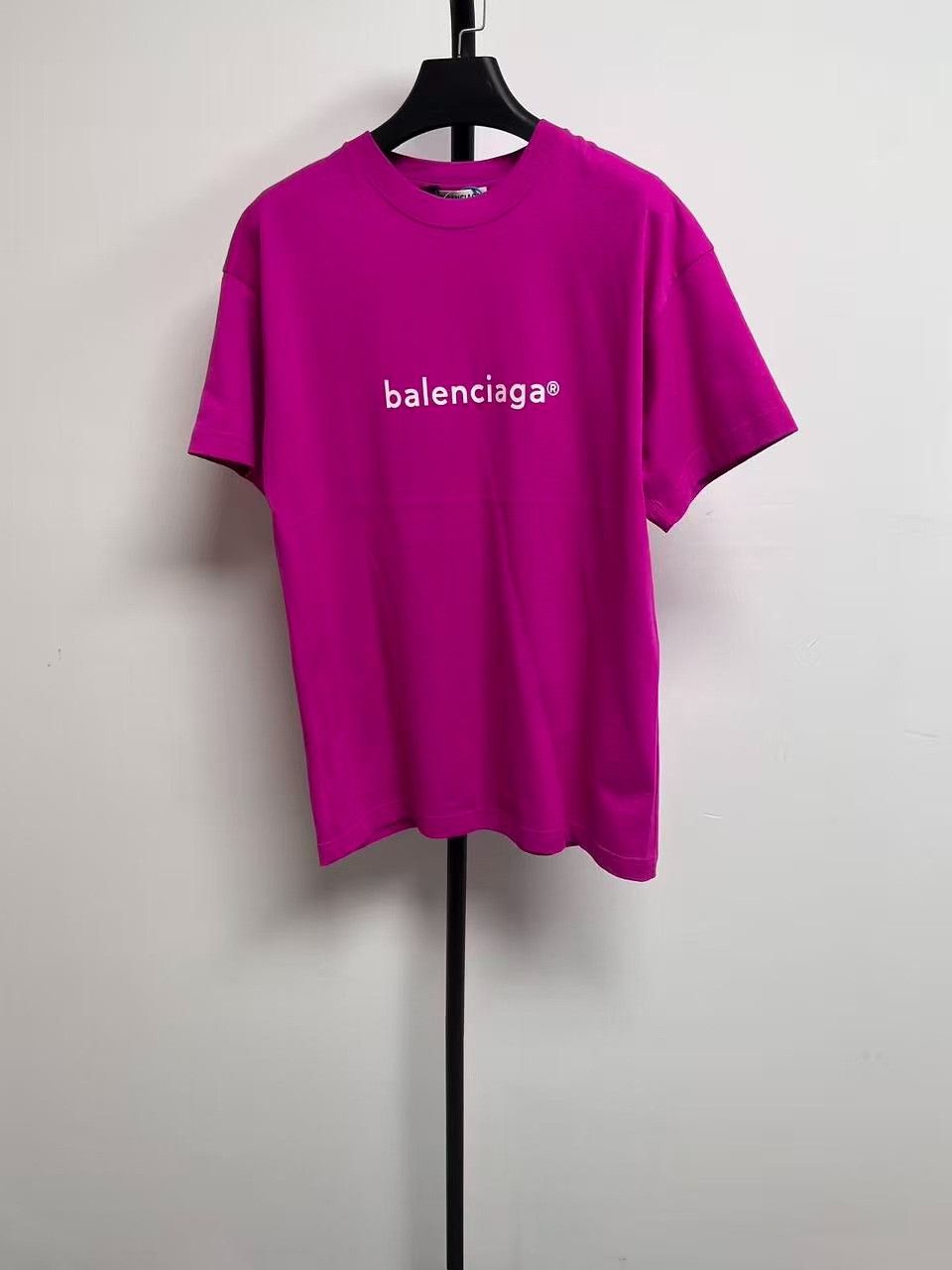 Balenciaga Balenciaga Logo Print Crew Neck T-Shirt Size XS / US 0-2 / IT 36-38 - 1 Thumbnail