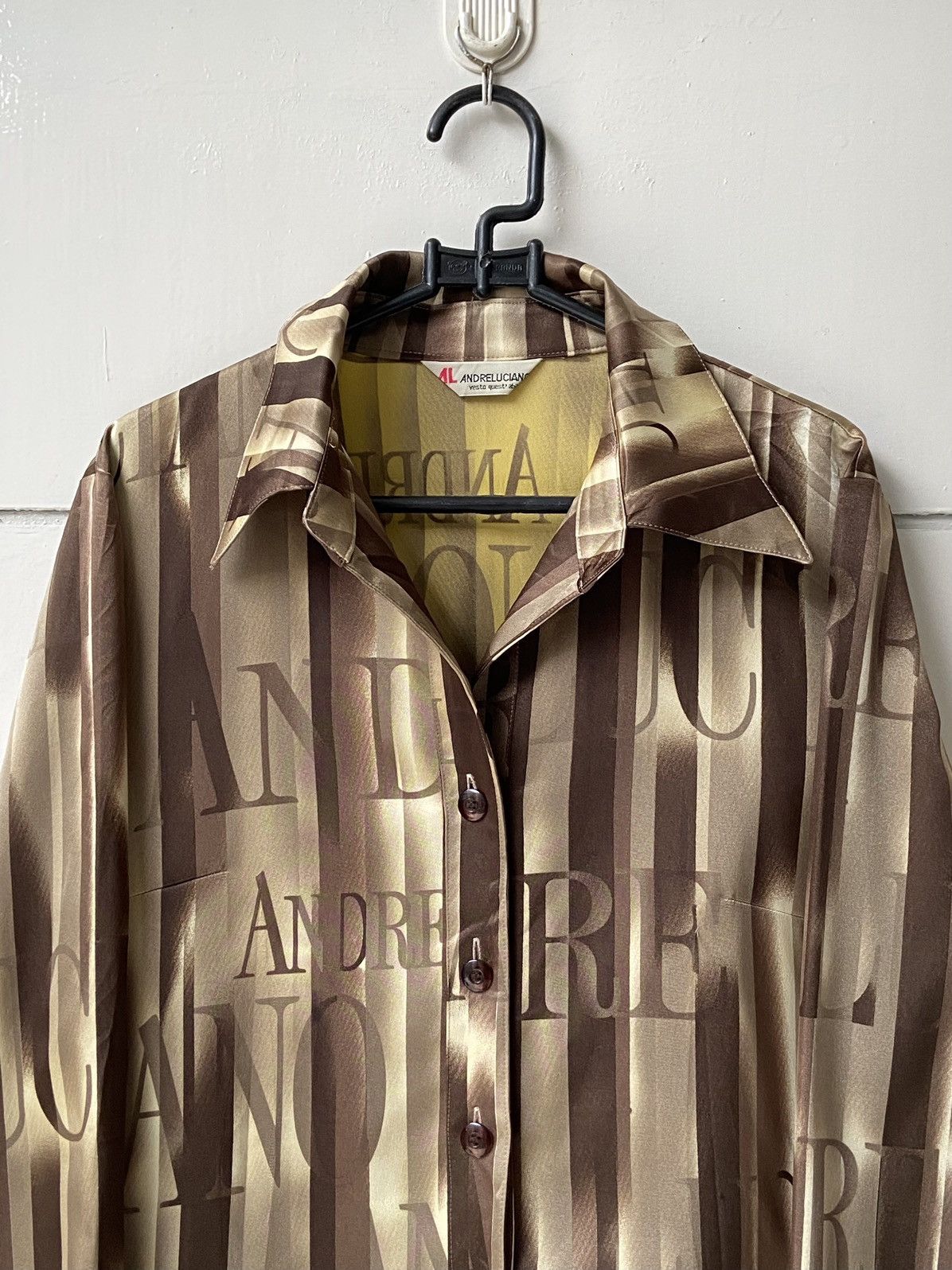Andreluciano ANDRELUCIANO Motive Shirt Size US S / EU 44-46 / 1 - 3 Thumbnail