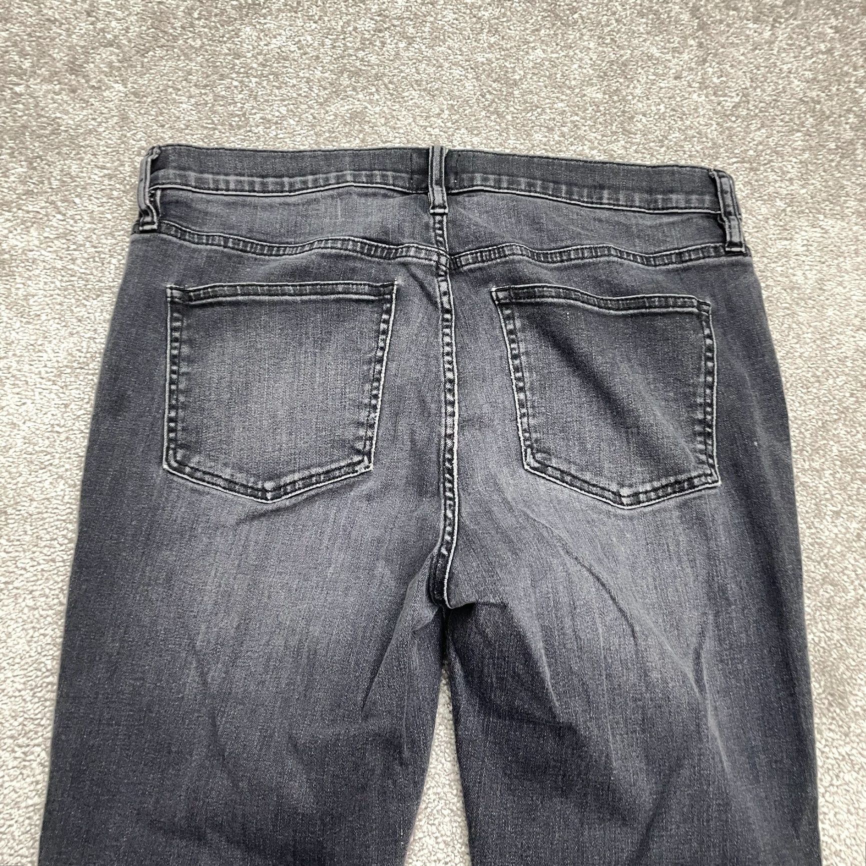 J.Crew J.Crew Jeans Main Selling Point Bonded Skinny Denim 9" Toothpick Womens 32 Black Washed Stretch Size 24" / US 00 / IT 34 - 4 Thumbnail