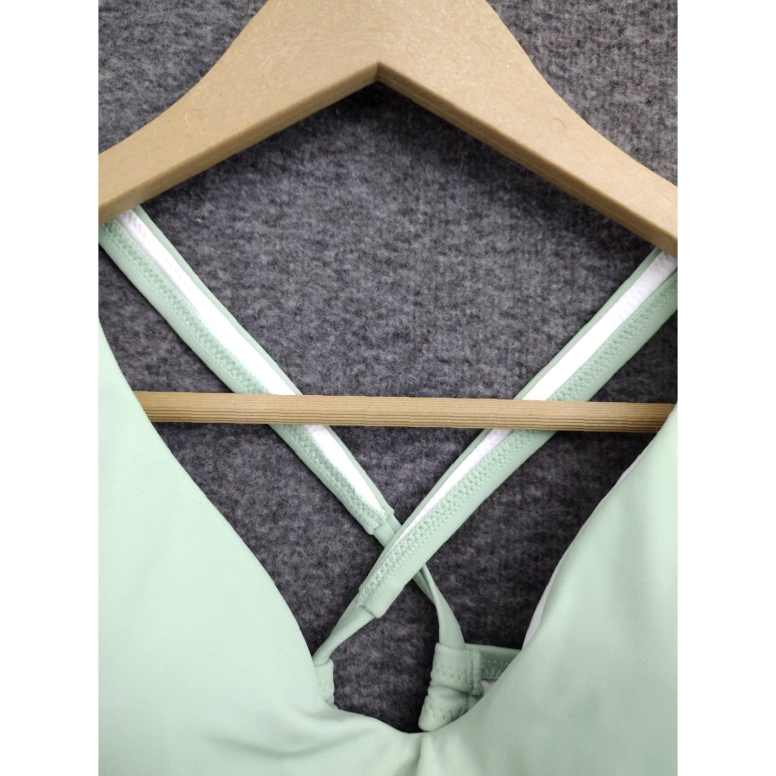 Vintage Shade & Shore Bikini Top Women Front Tie Keyhole Spaghetti Padded 34B Green Nylon Polyester Spandex Top Lined Beach 90s? Size XXS / US 00 / IT 34 - 7 Thumbnail