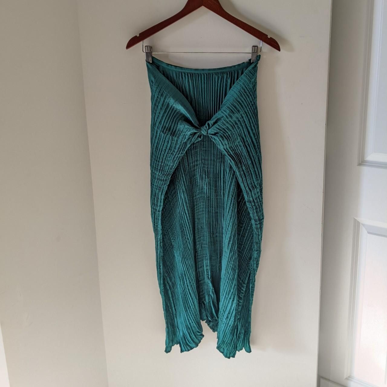 Vince Green Crushed Pleated Maxi Skirt Size 26" / US 2 / IT 38 - 2 Thumbnail