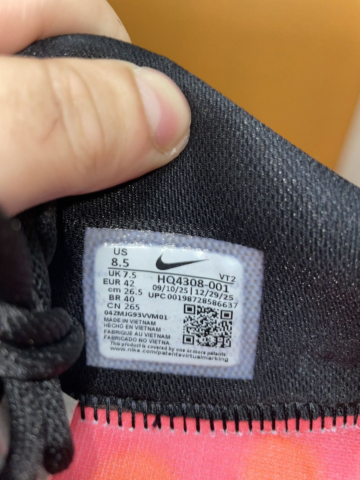 Nike NIKE MIND 002 BLACK CHROME HYPER CRIMSON MEN SIZE 8.5 Size US 8.5 / EU 41-42 - 6 Thumbnail