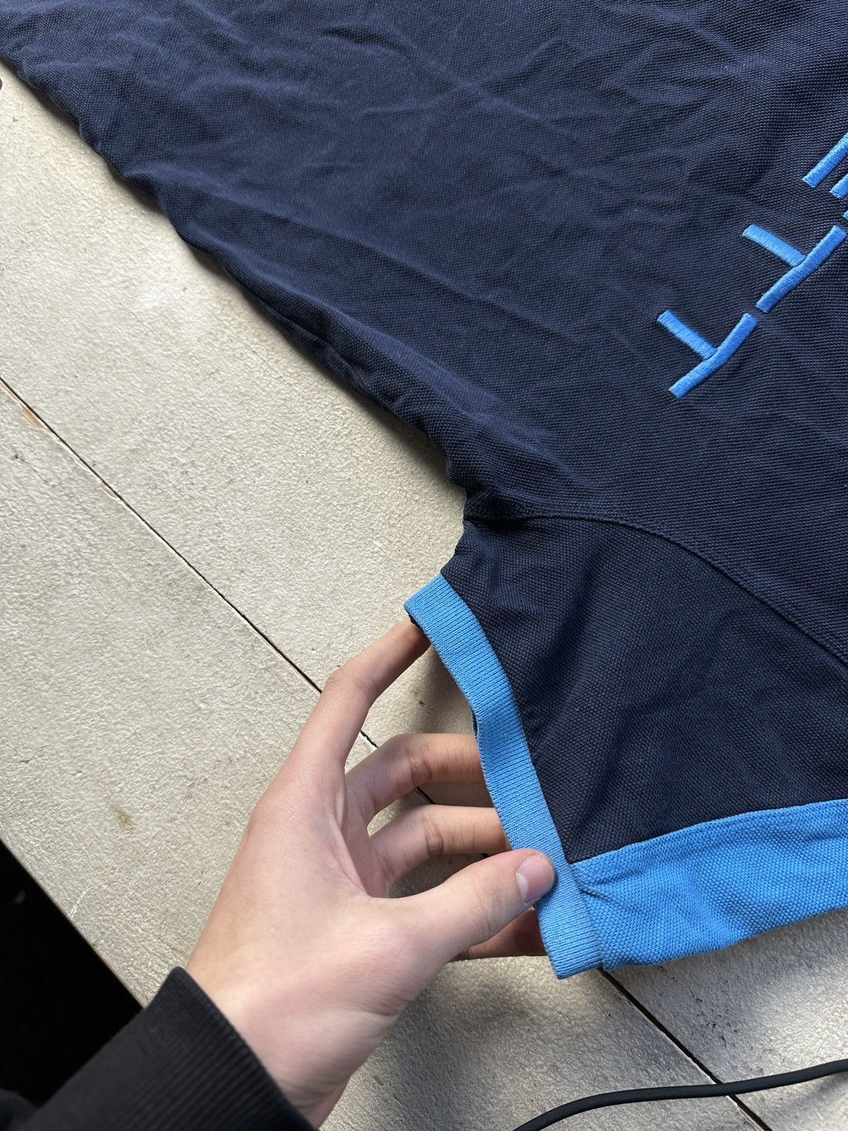 Hackett 🚨Vintage Y2K Hackett Aston Martin Racing 95 formula BIG LOGO Size US S / EU 44-46 / 1 - 6 Thumbnail