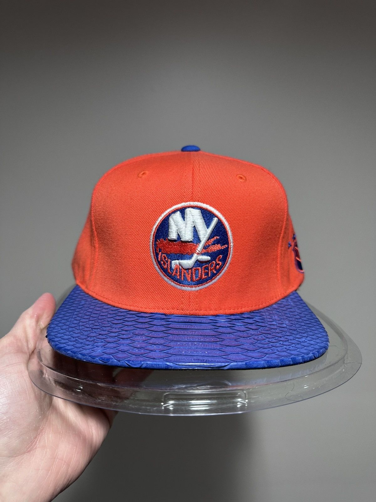 Just Don Just Don x Mitchell & Ness NHL New York NY Islanders Hat Size ONE SIZE - 8 Thumbnail