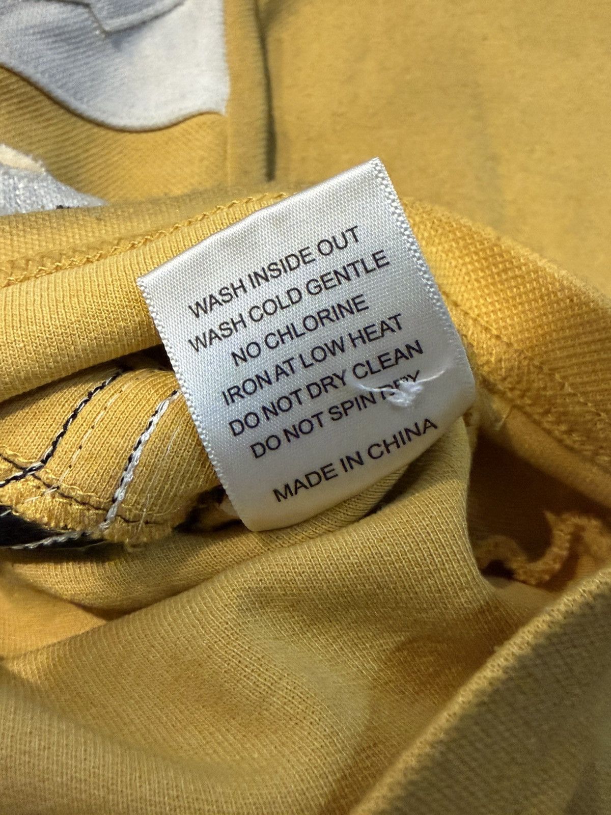 Vale Vale rugby “honey” size small - (yellow) Size US S / EU 44-46 / 1 - 3 Thumbnail