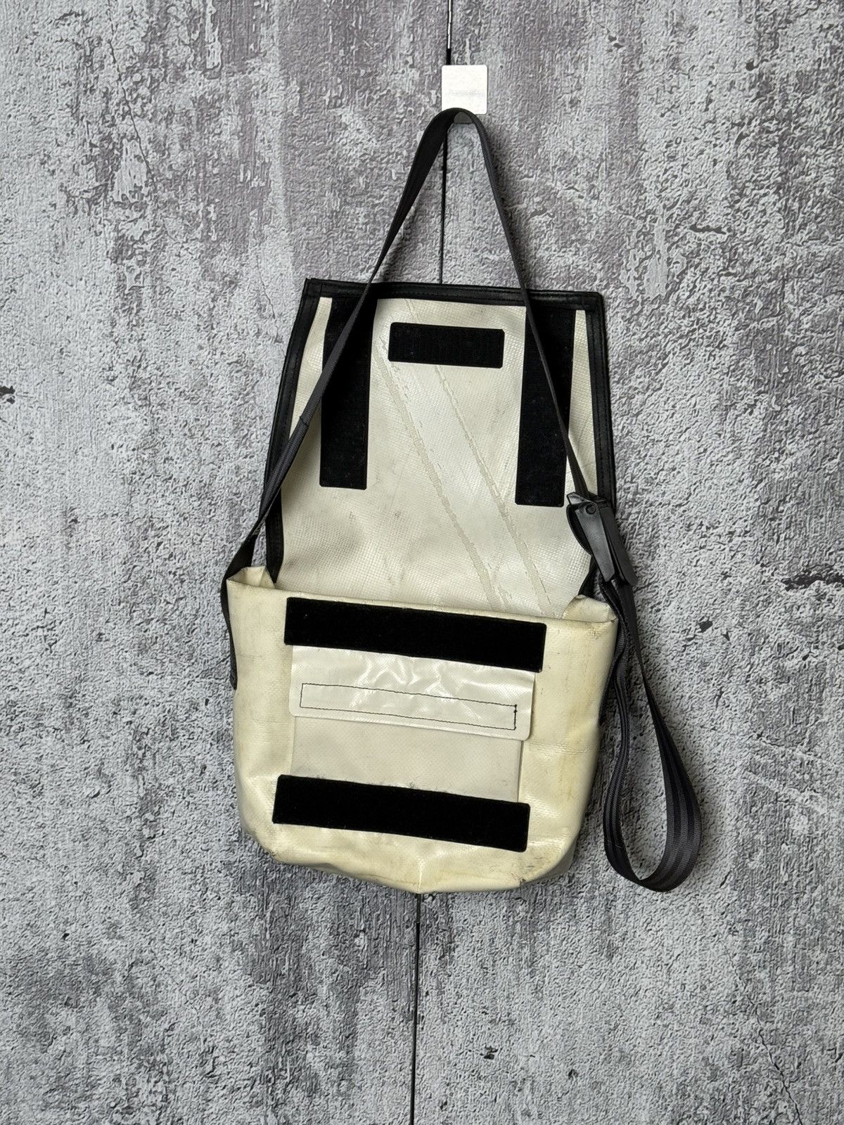 Freitag FREITAG G5.1 Messenger Bag Upcycled Truck Tarp Crossbody Size ONE SIZE - 14 Thumbnail