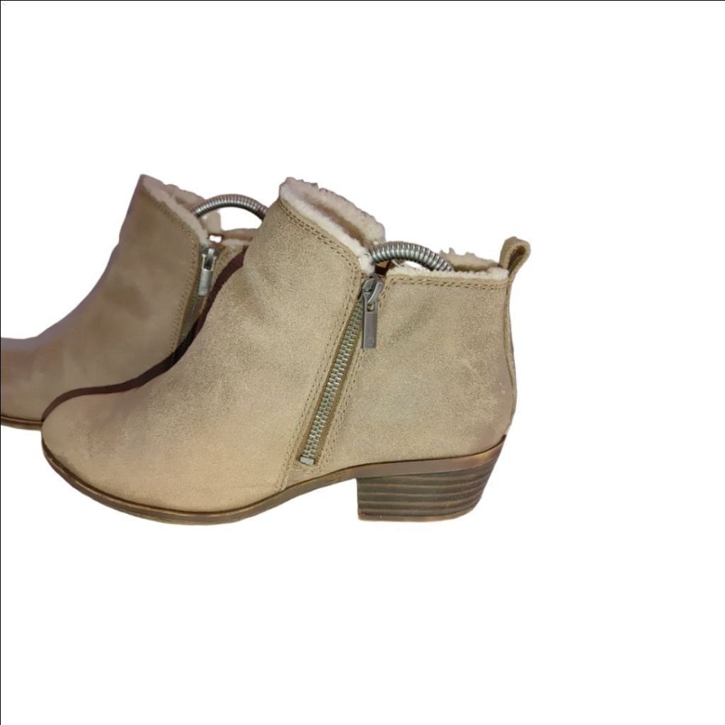 Lucky Brand Lucky Brand Basel Suede Shearling Sherpa Booties Size 9M Size US 9 / IT 39 - 1 Thumbnail