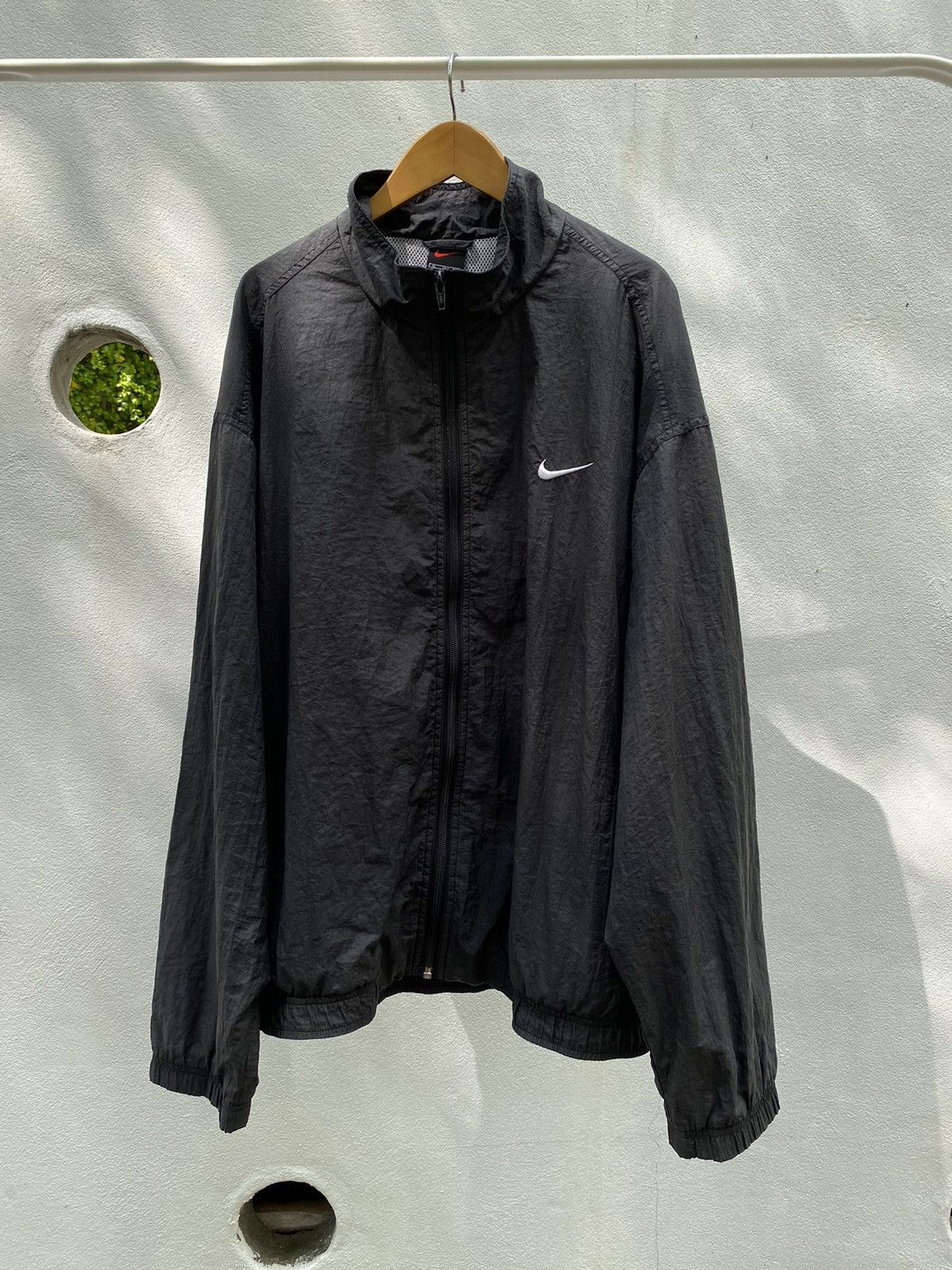 Nike Nike Track Jacket Windbreaker Size US XL / EU 56 / 4 - 1 Thumbnail