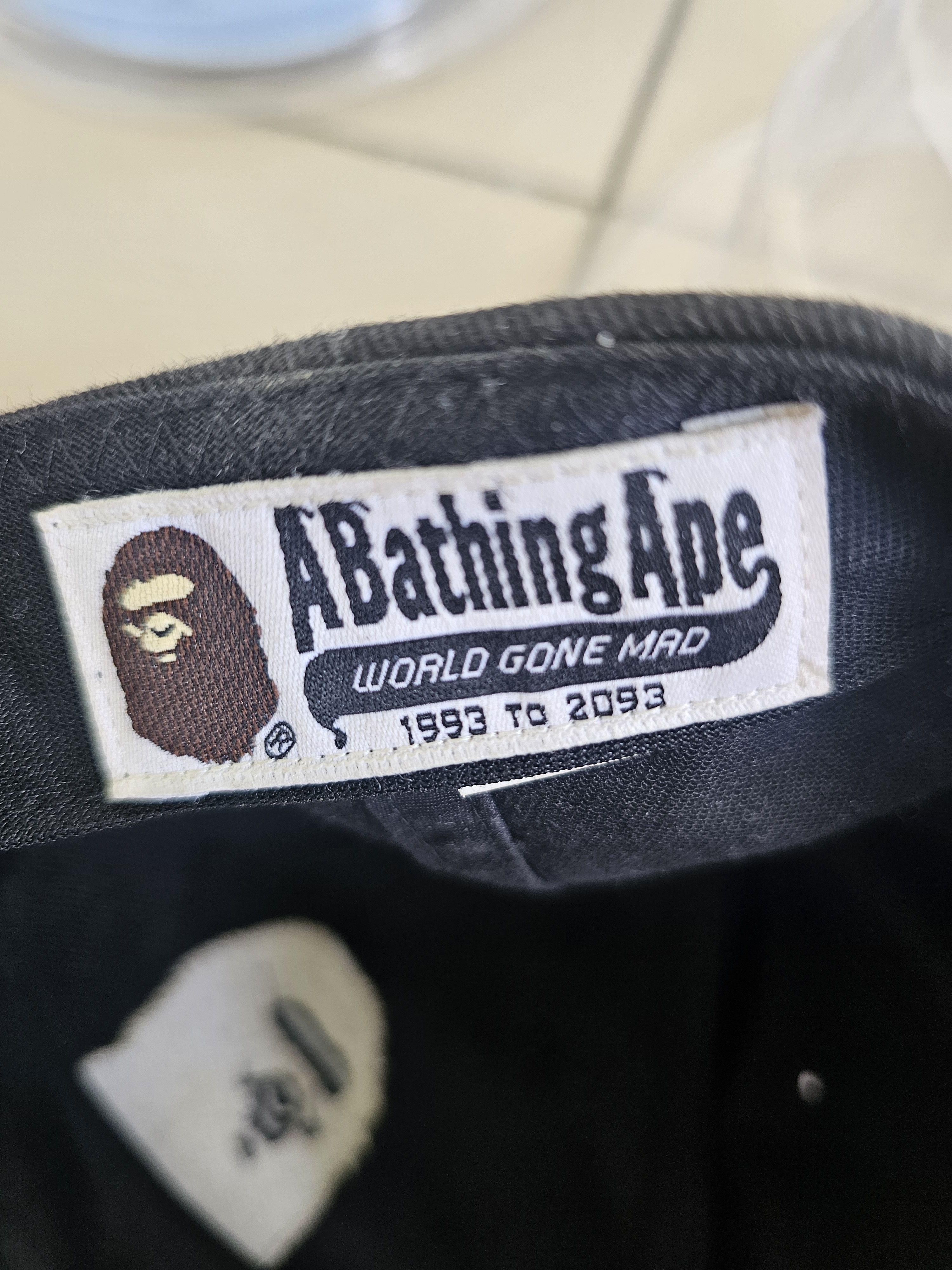 Bape Rare Vintage BAPE Big Logo Blockhead Size ONE SIZE - 7 Thumbnail