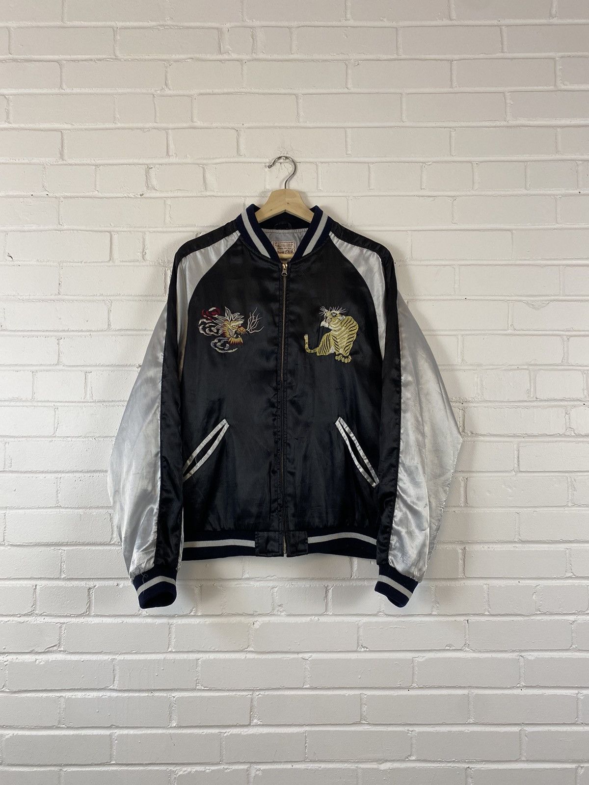 image of Vintage Japanese Souvenir Jacket in Black, Men's (Size Large)