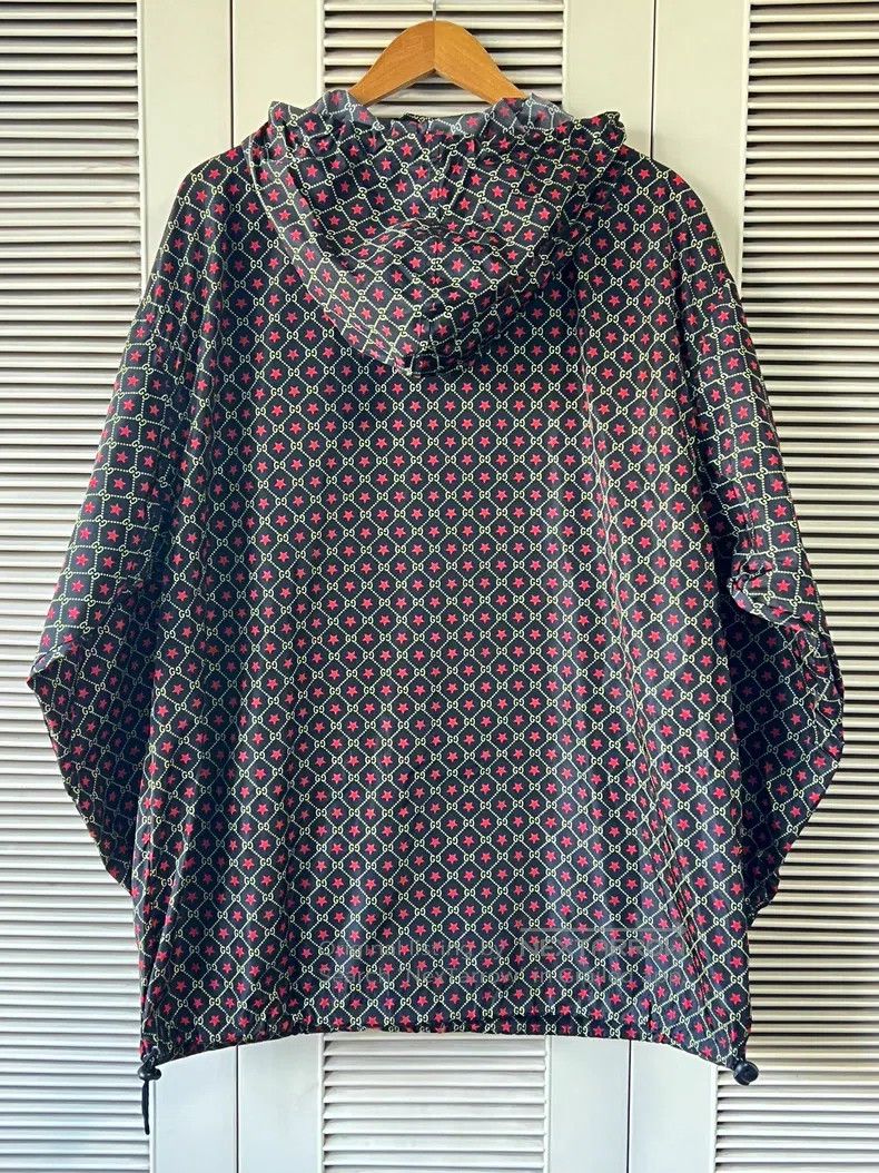 Gucci Gucci Black background red and blue geometric pattern jack Size M / US 6-8 / IT 42-44 - 2 Thumbnail
