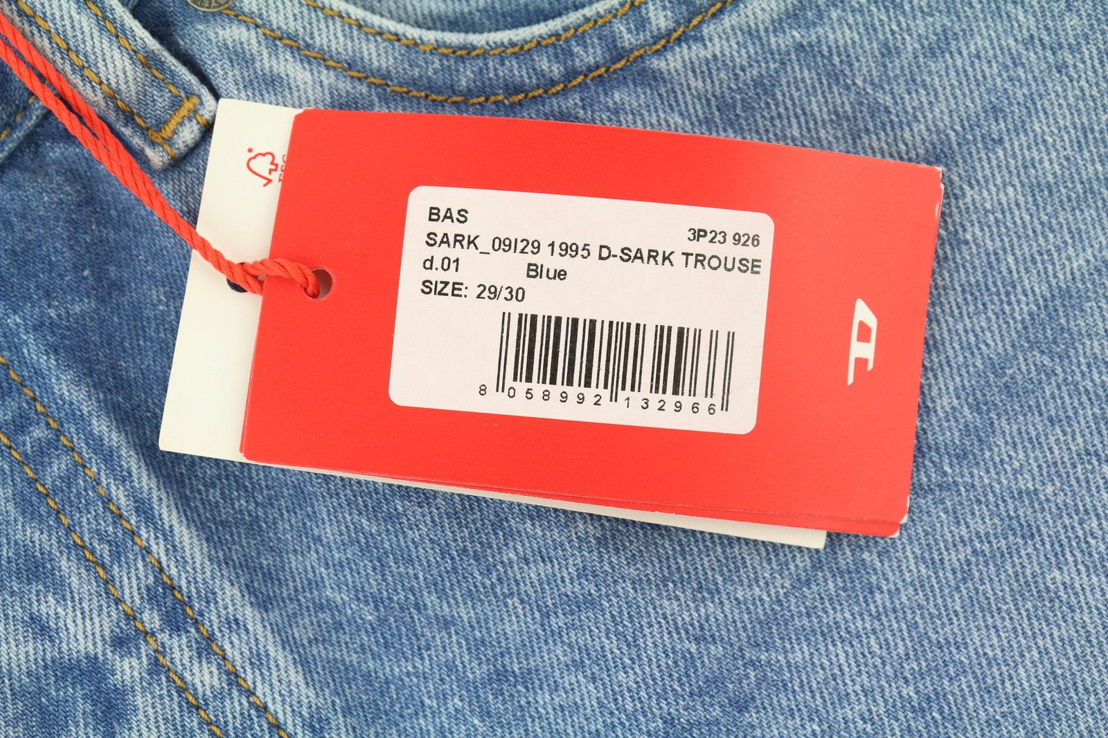 Diesel 1995 D-SARK 09I29 W29/L30 Blue Slim Straight 85401 Size US 29 - 10 Thumbnail