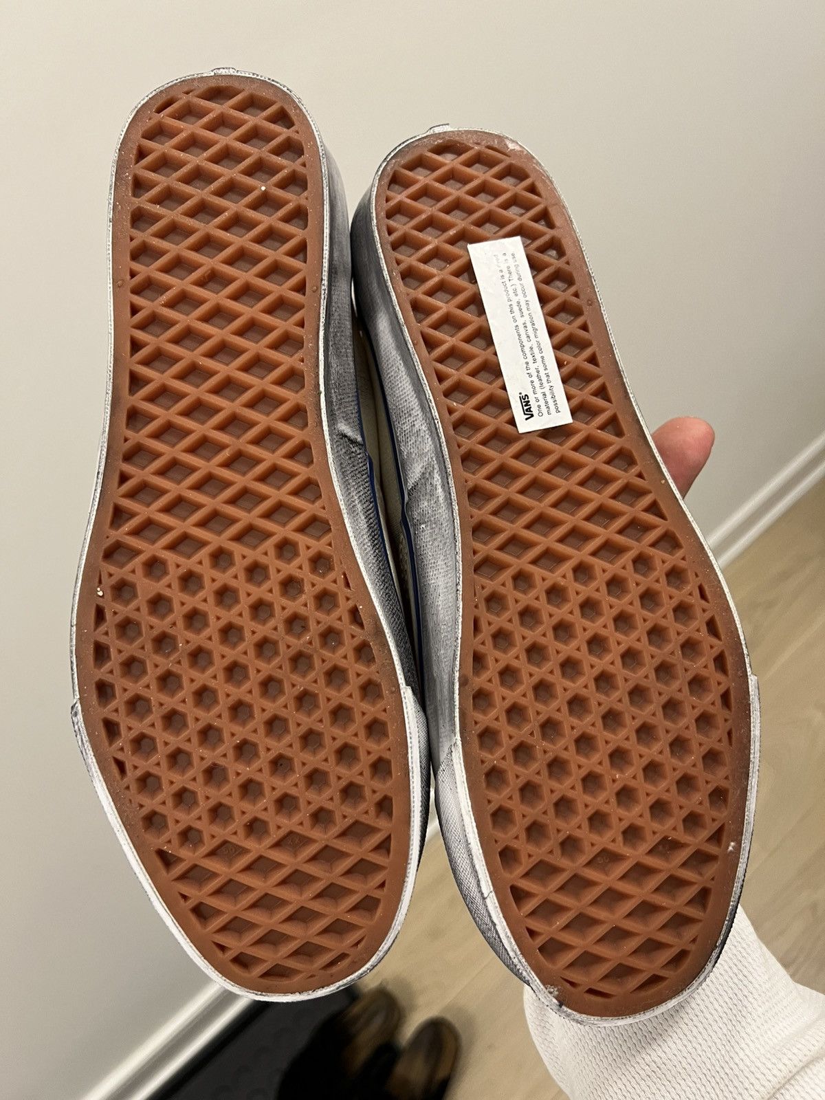 Vans Vans UA OG Authentic LX NP Size US 9 / EU 42 - 8 Thumbnail