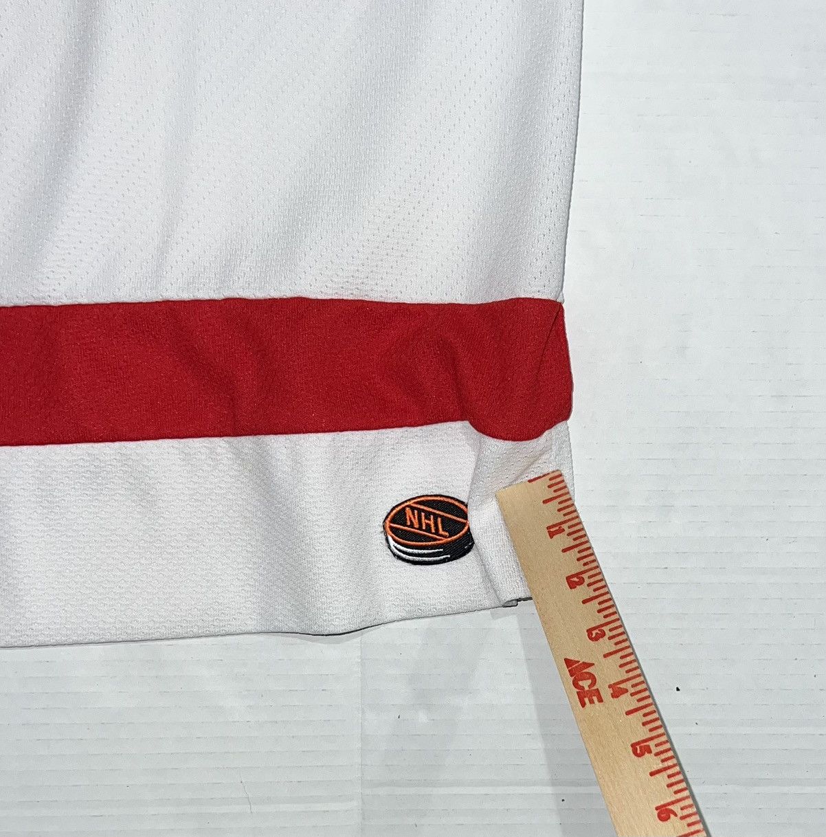 Ccm Vintage Brett Hull 17 Detroit Red Wings Ccm Jersey Xl White Size US XL / EU 56 / 4 - 12 Thumbnail