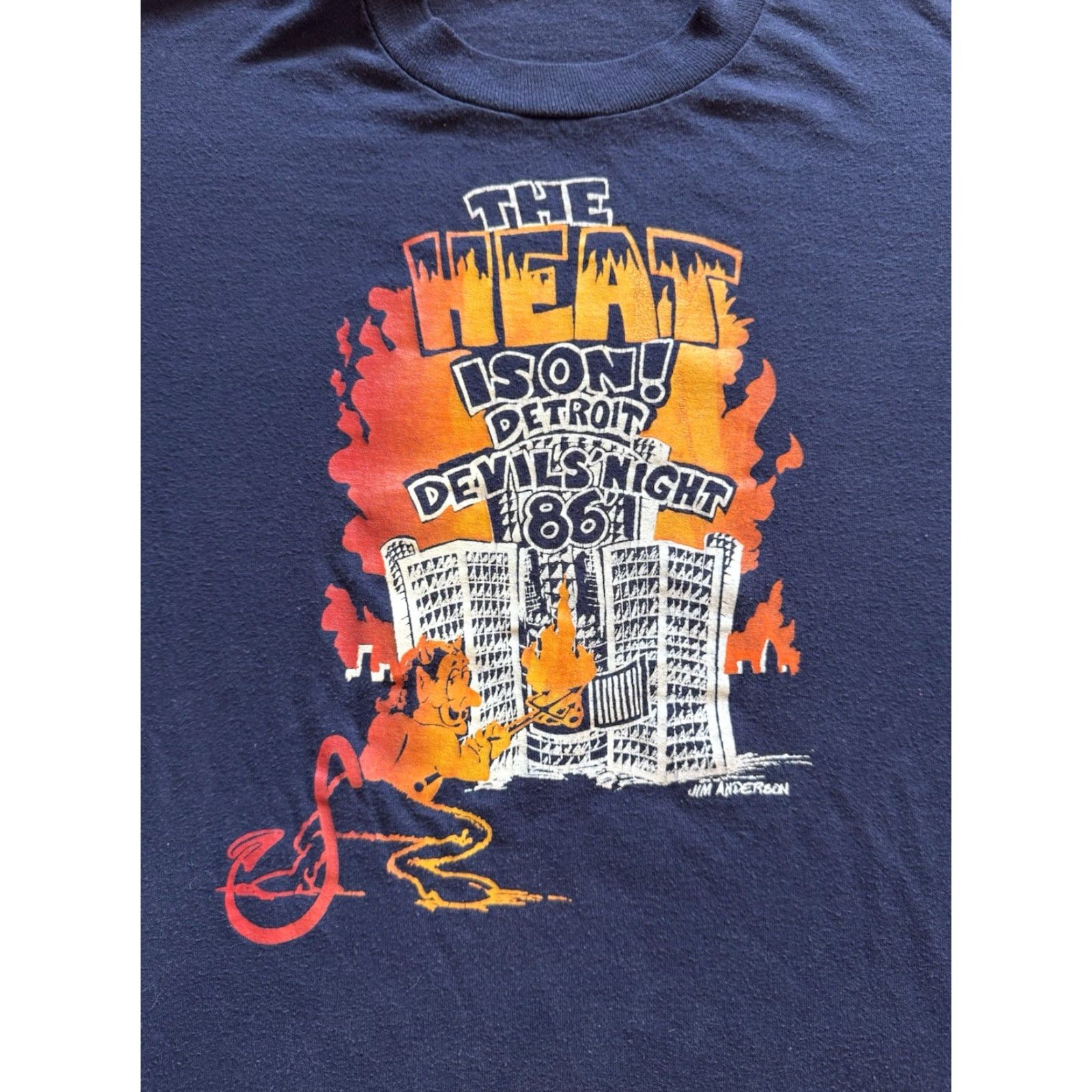 Vintage VINTAGE 1986 The Heat Is On Detroit Devils Night Shirt L Men Halloween Eminem D12 Size US L / EU 52-54 / 3 - 2 Thumbnail