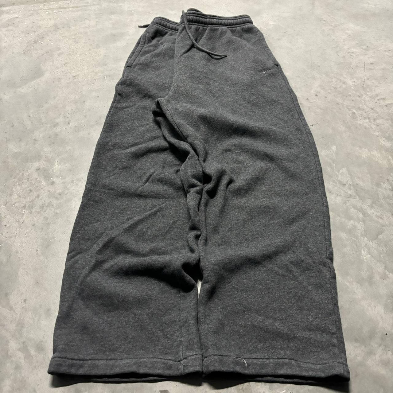 Japanese Brand × Vintage Crazy Vintage Y2K/2000s Baggy Dark Grey Skater Essential Sweatpants! Size US 36 / EU 52 - 3 Thumbnail