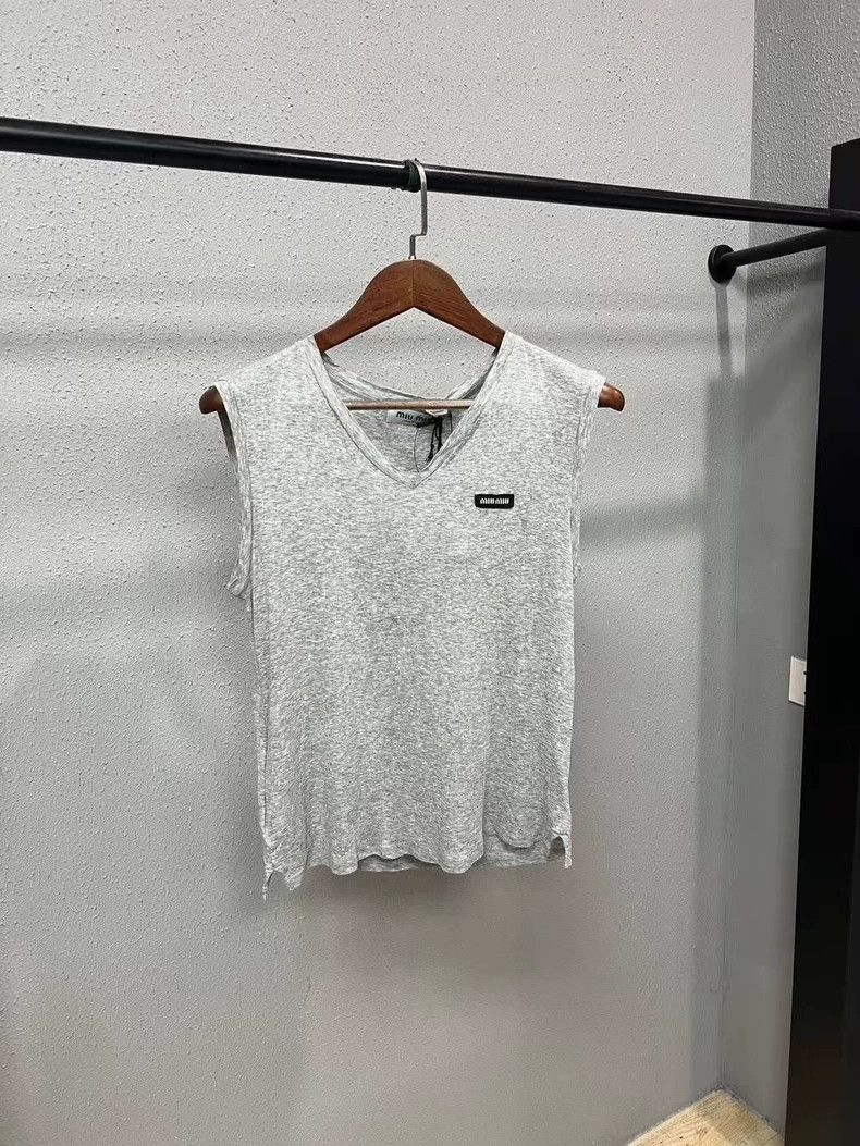 Miu Miu Miumiu Gray Slogan Tank Top-yf Size US M / EU 48-50 / 2 - 1 Thumbnail