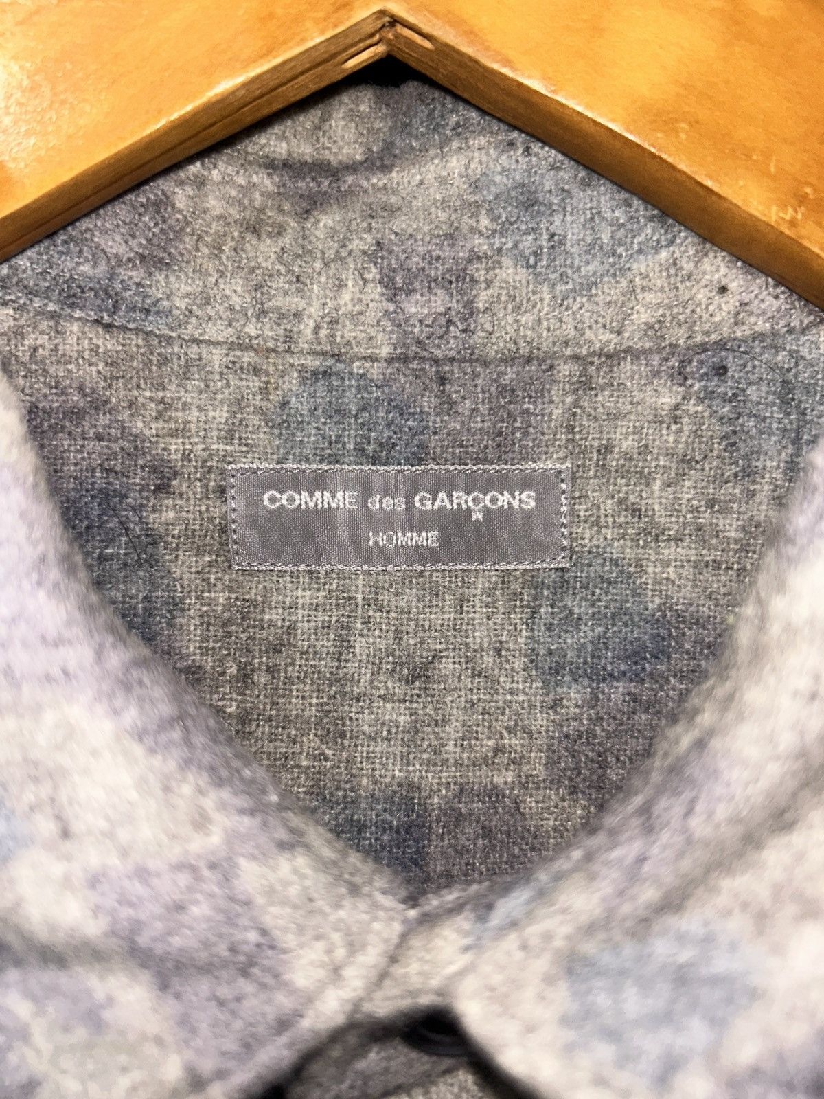 Comme des Garcons Comme Des Garcons Wool Shirts Japan Size US L / EU 52-54 / 3 - 2 Thumbnail