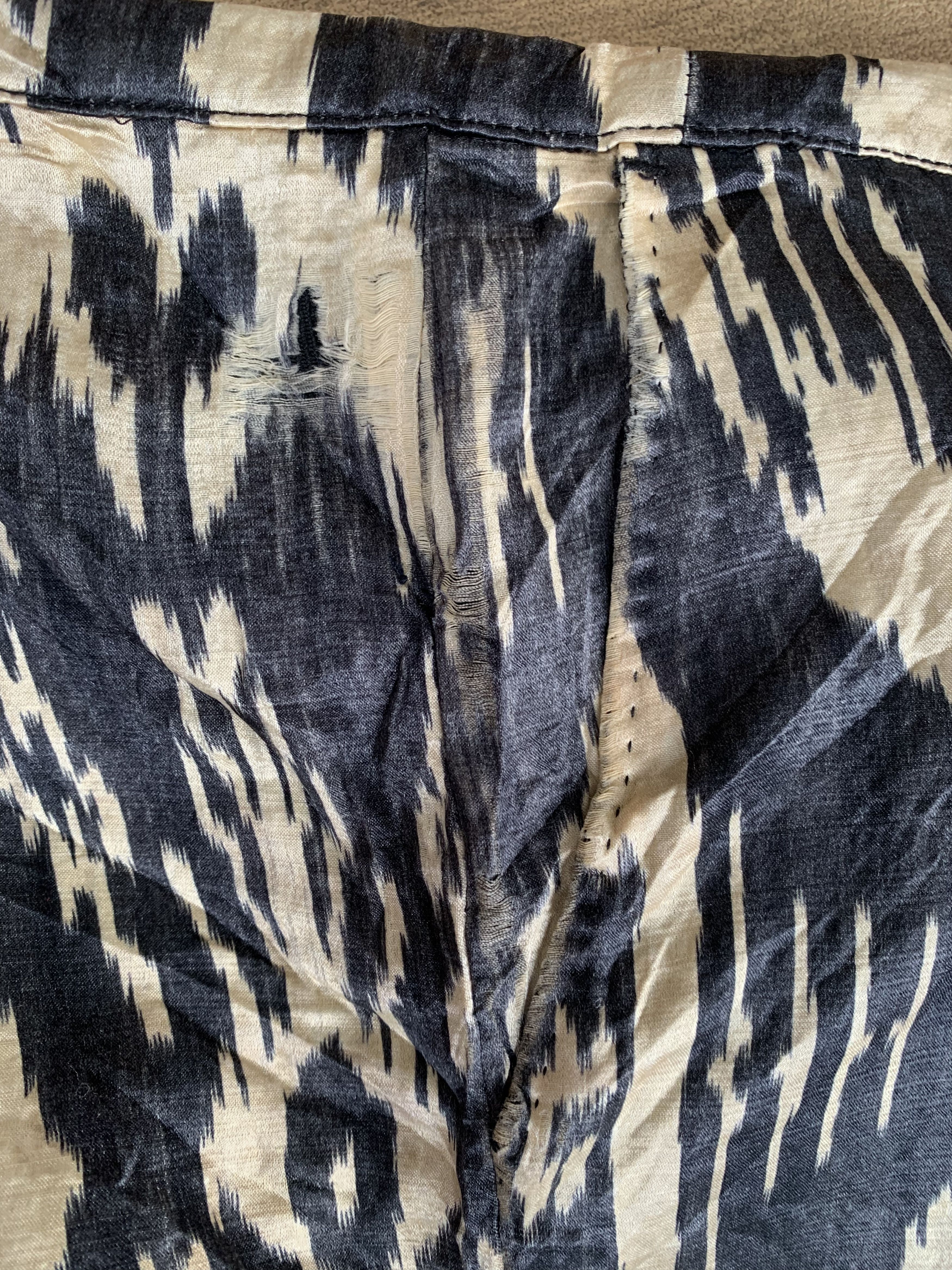 Dries Van Noten Dries van noten silk batik print trouser pant Size 30" / US 8 / IT 44 - 8 Thumbnail