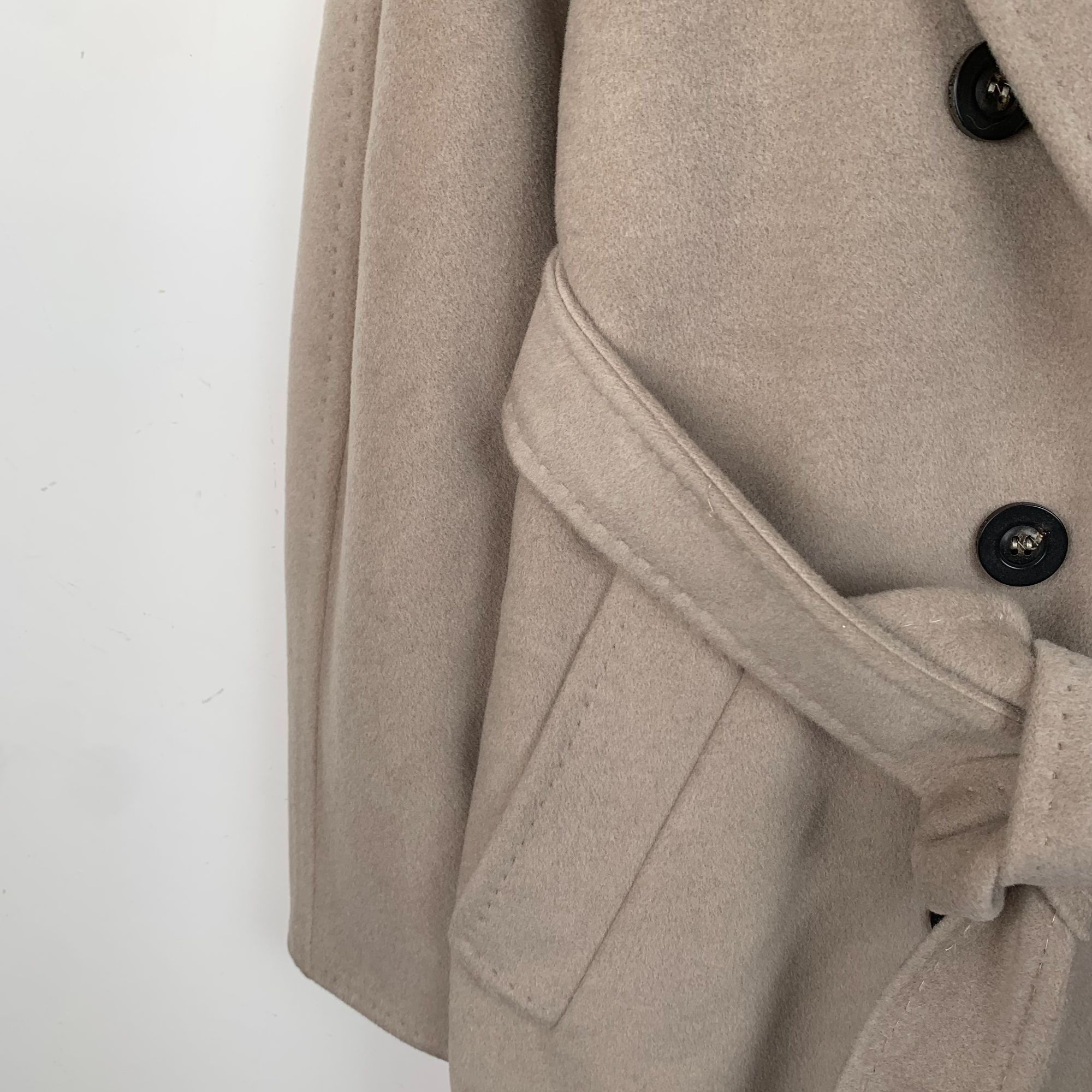 Max Mara Max Mara 101801 Series Sand Shearling Wool Double-Breasted B Size M / US 6-8 / IT 42-44 - 6 Thumbnail