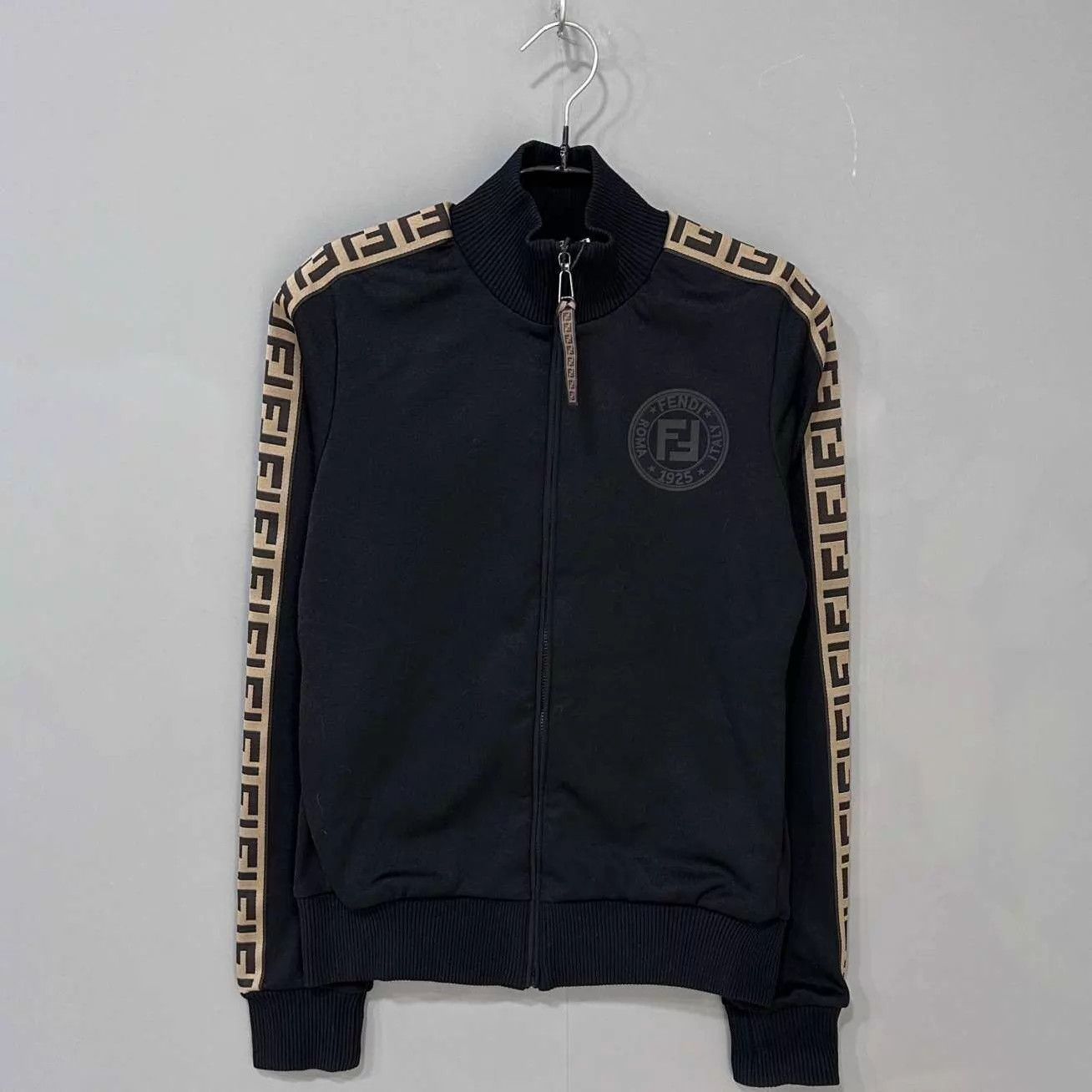 Fendi FENDI FF logo casual jacket 99 New 38 with snags Size XS / US 0-2 / IT 36-38 - 3 Thumbnail