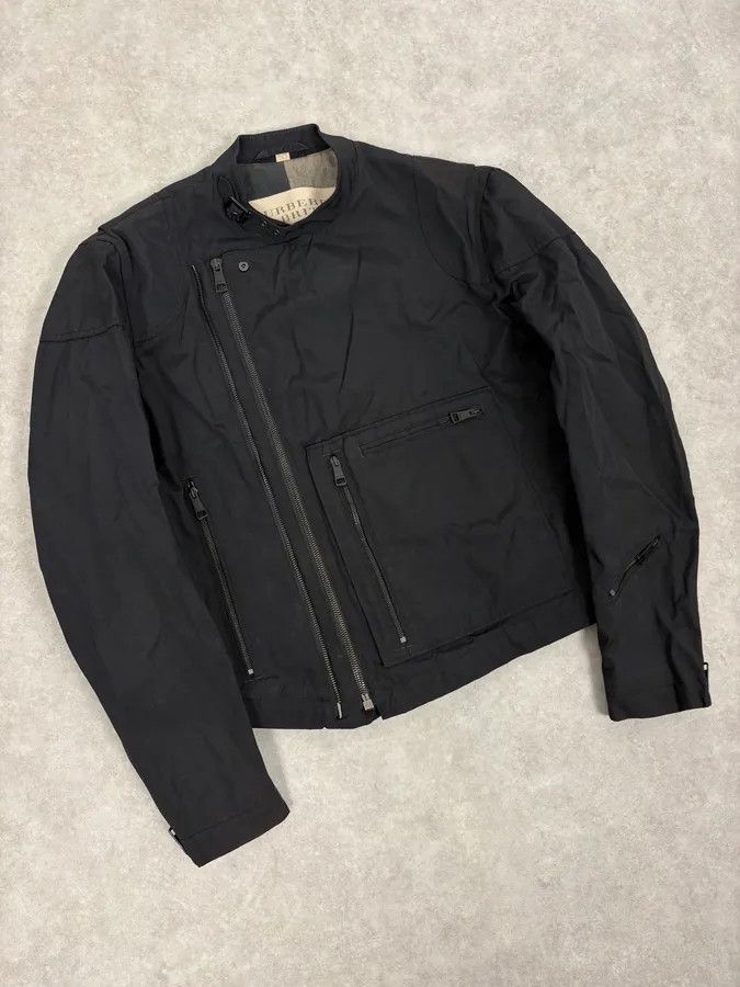 Burberry 2000s Burberry Black Asymmetrical Nylon Biker Jacket Size US M / EU 48-50 / 2 - 4 Thumbnail