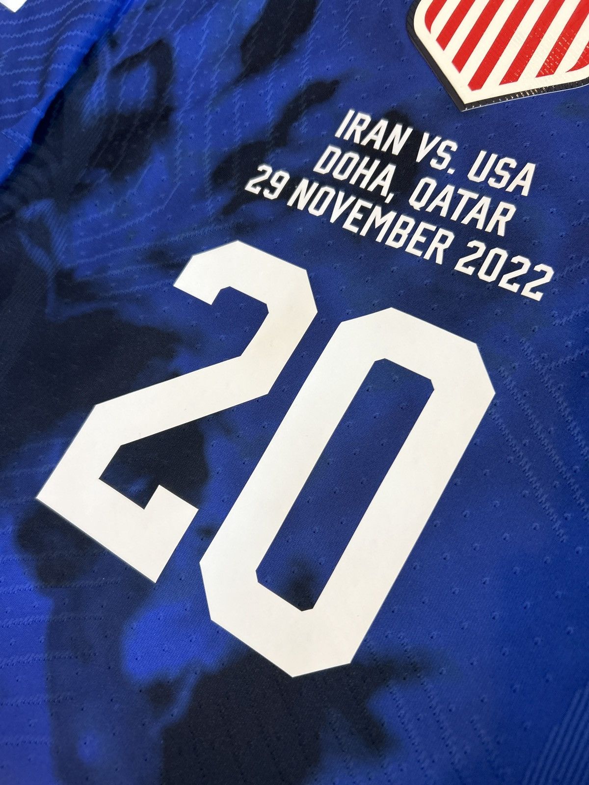 Nike 22/23 USA Carter-Vickers Away Shirt Size US L / EU 52-54 / 3 - 8 Thumbnail