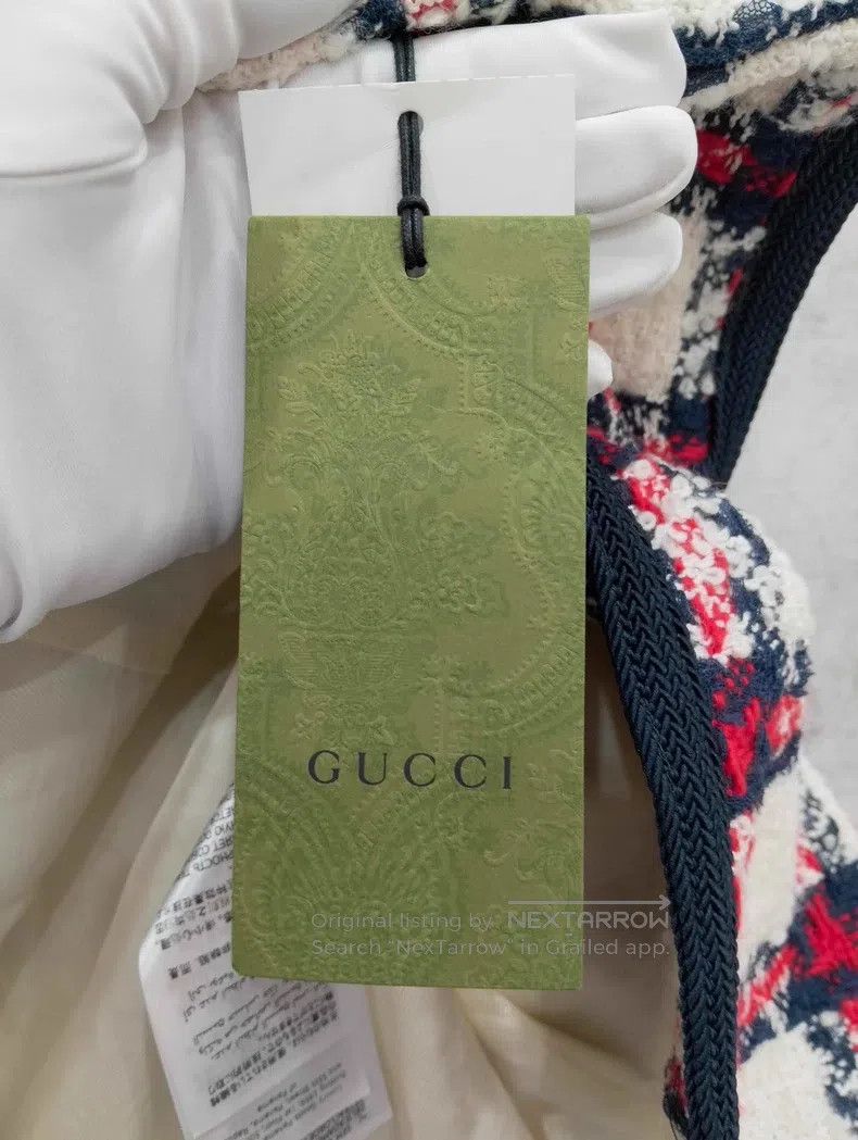 Gucci Gucci White and red plaid women's wool vest jacket Size XS / US 0-2 / IT 36-38 - 7 Thumbnail