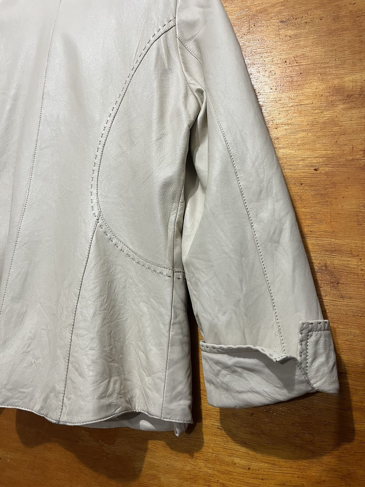 Balmain Authentic BALMAIN Suede Leather Women Jacket Size M / US 6-8 / IT 42-44 - 6 Thumbnail