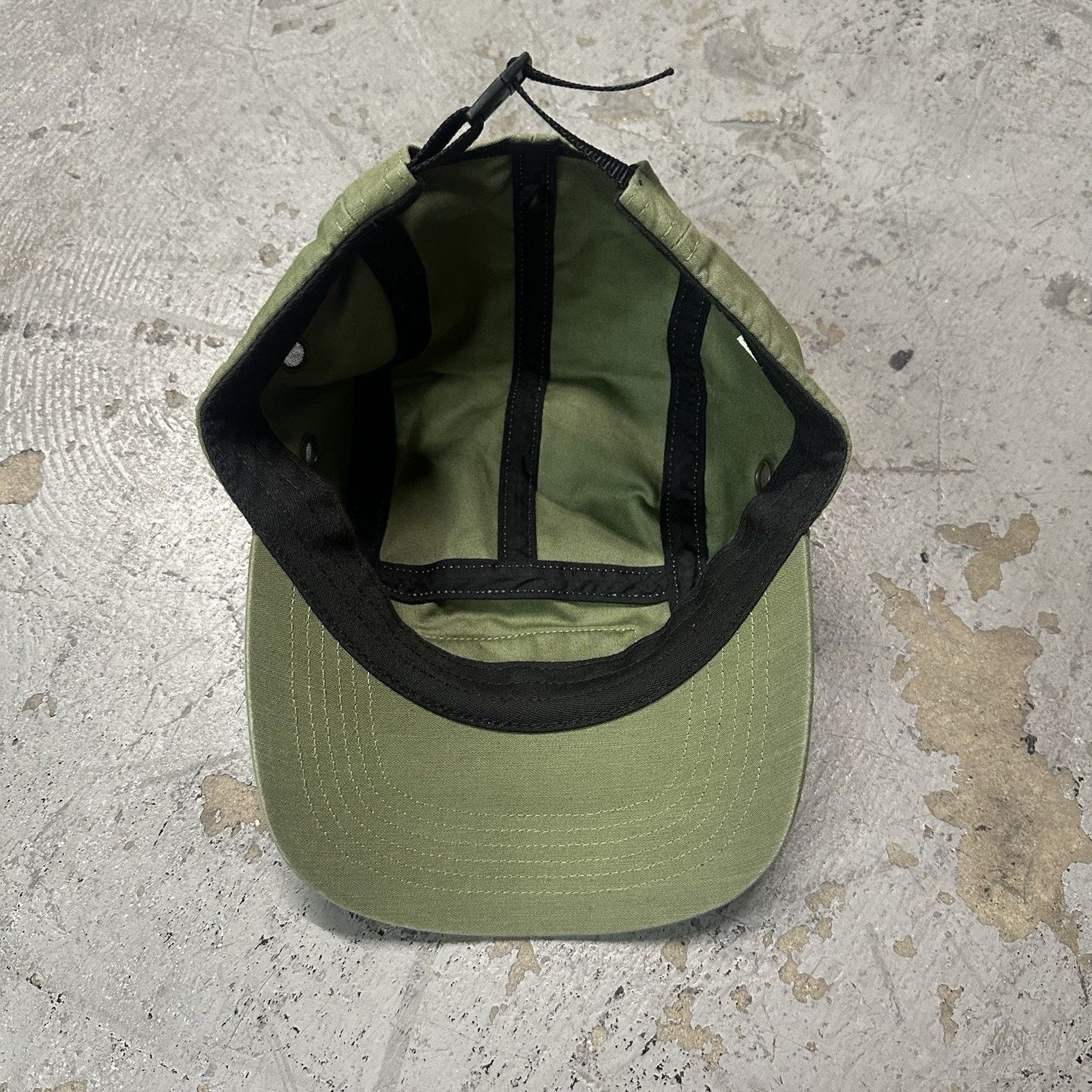 Hypebeast × Supreme Supreme Olive Green 5 Panel Camp Cap Hat Streetwear NYC Size ONE SIZE - 3 Thumbnail