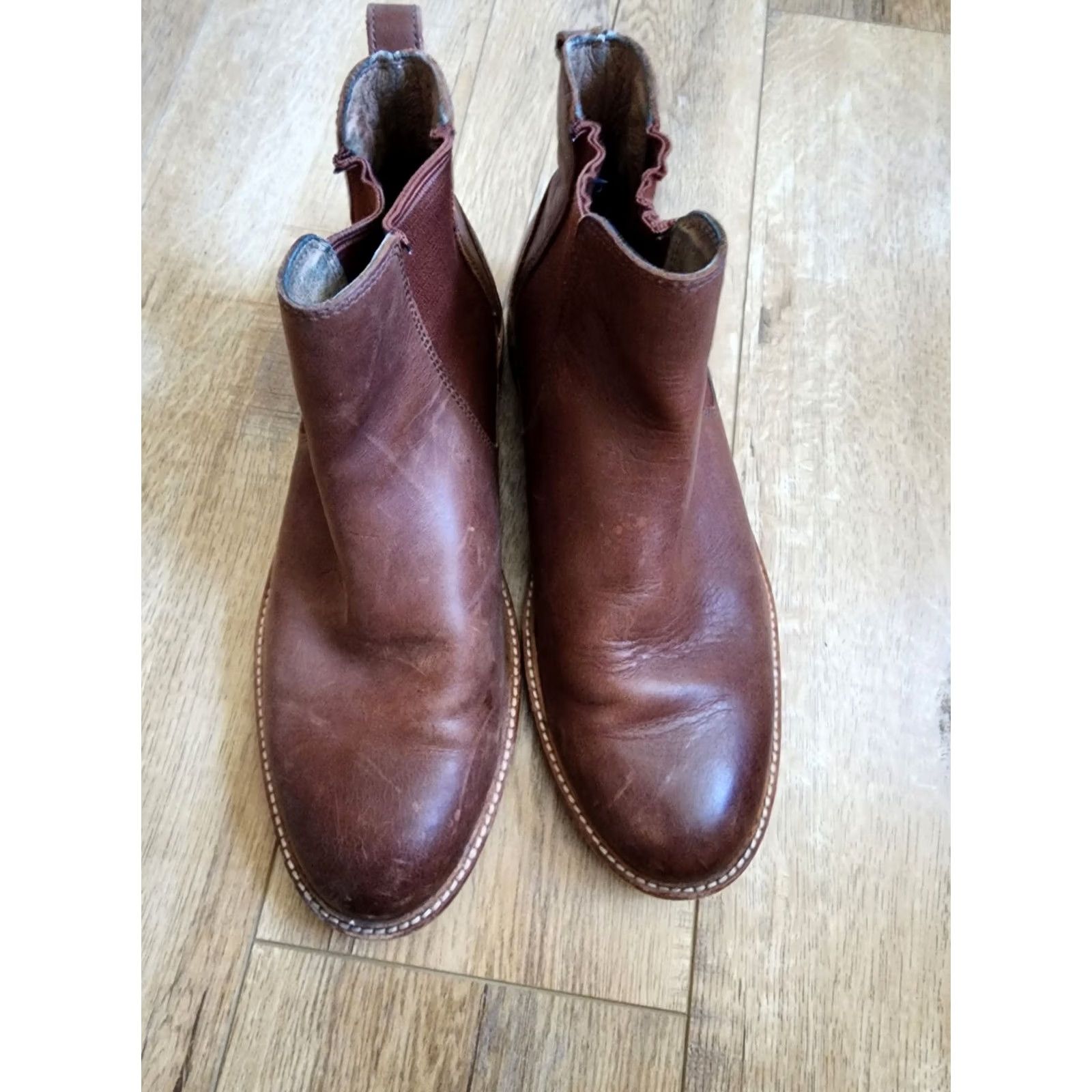 Ugg UGG Leif Chelsea Ankle Boot Men Leather Tan Brown Size 8 Boots Size US 7 / EU 40 - 2 Thumbnail
