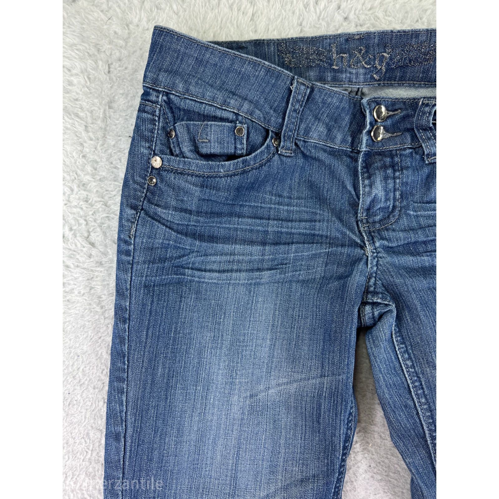 Vintage H&G Jeans Womens 7 Blue Denim Flared Embellish Embroidered Cotton Blend Size 28" / US 6 / IT 42 - 7 Thumbnail