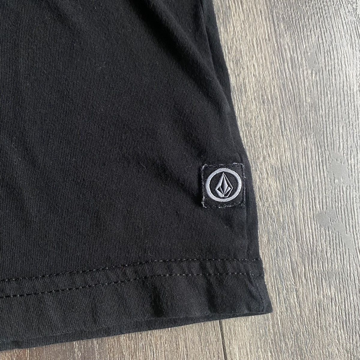 Volcom Vintage 2000s Pearl Jam x Volcom Ten Band Graphic Logo Tee Size US S / EU 44-46 / 1 - 4 Thumbnail